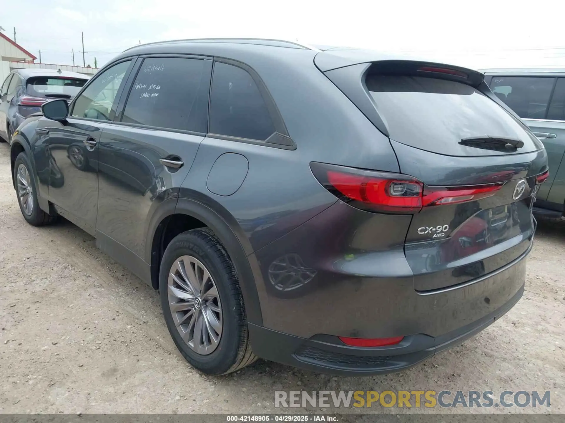 3 Фотография поврежденного автомобиля JM3KKCHD3R1153224 MAZDA CX-90 2024