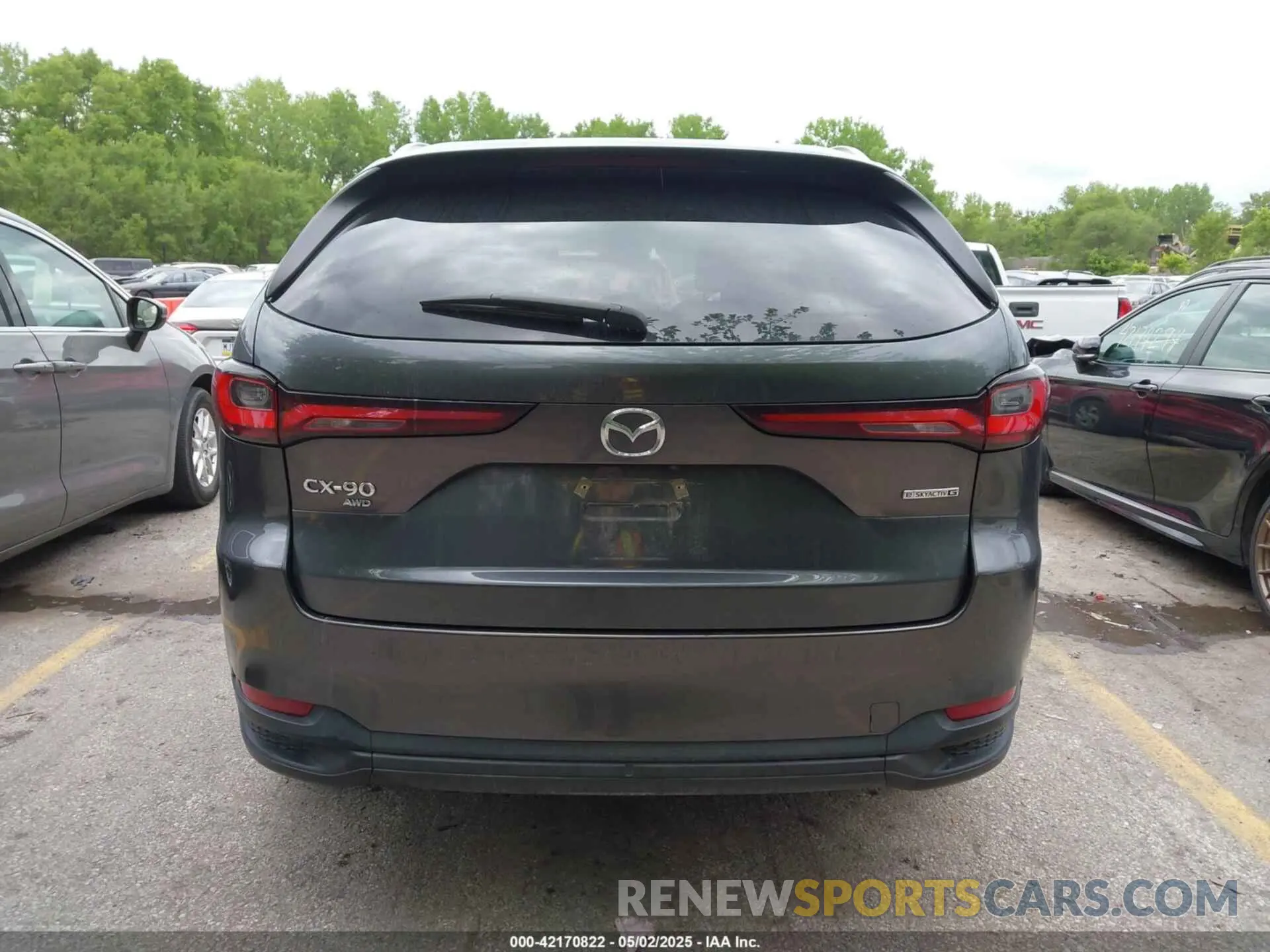 16 Photograph of a damaged car JM3KKCHD3R1161534 MAZDA CX-90 2024