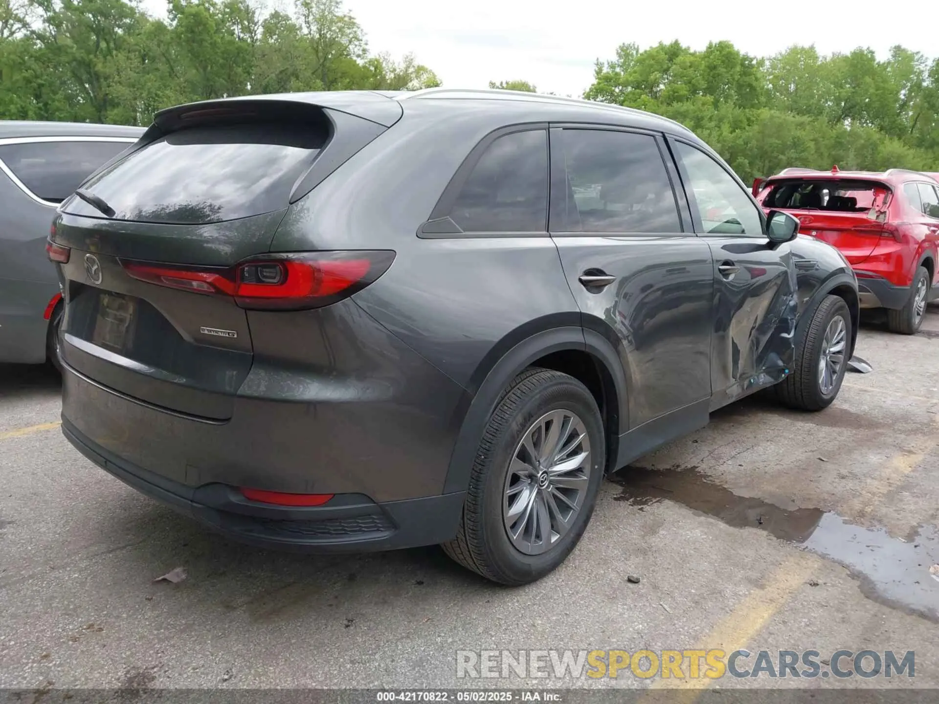 4 Photograph of a damaged car JM3KKCHD3R1161534 MAZDA CX-90 2024