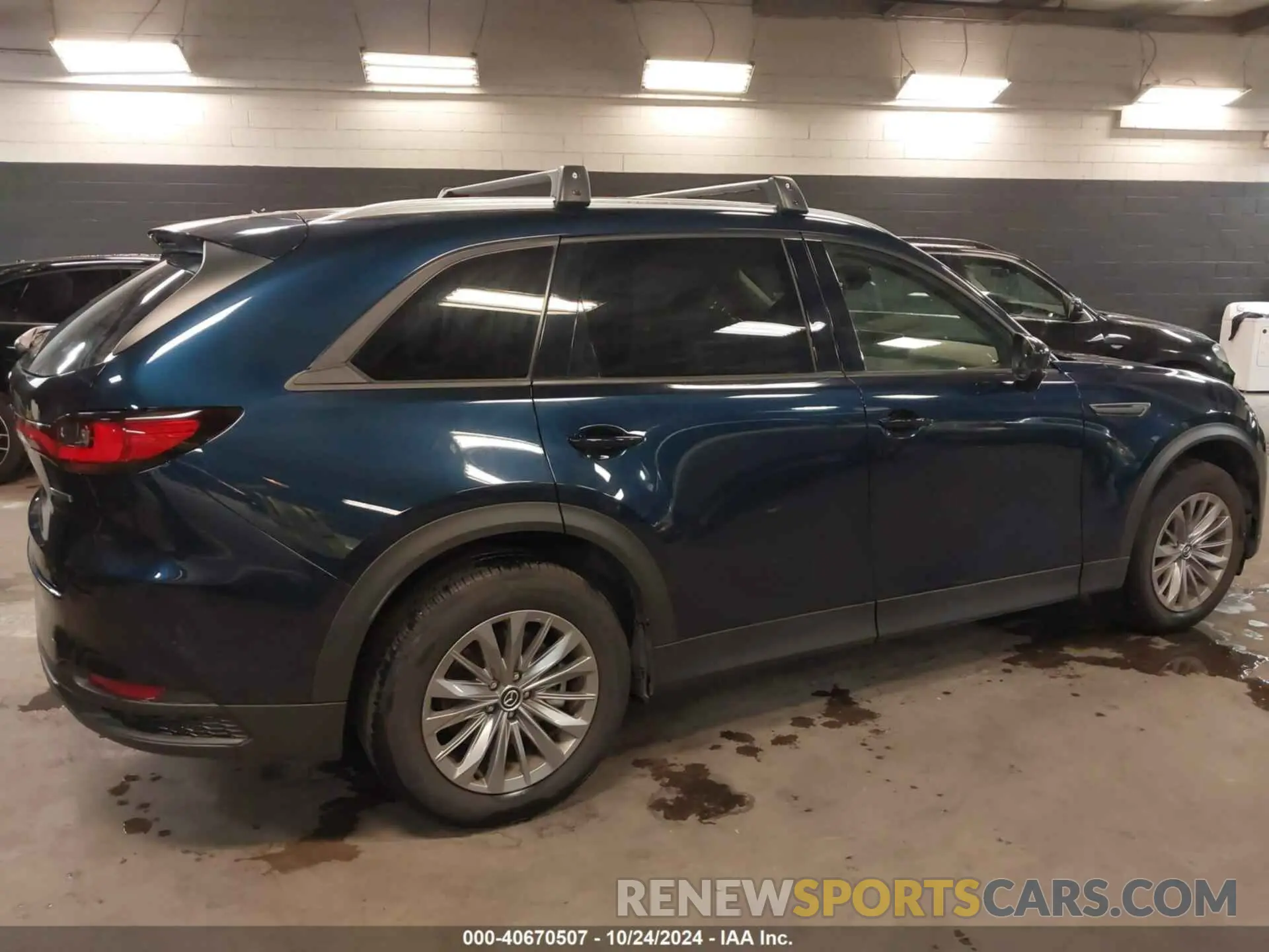 4 Фотография поврежденного автомобиля JM3KKCHD5R1130589 MAZDA CX-90 2024