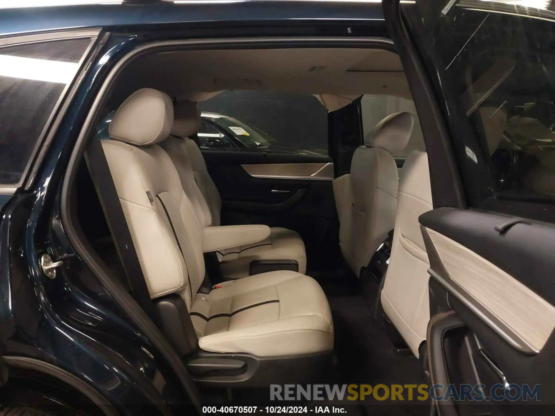 8 Фотография поврежденного автомобиля JM3KKCHD5R1130589 MAZDA CX-90 2024