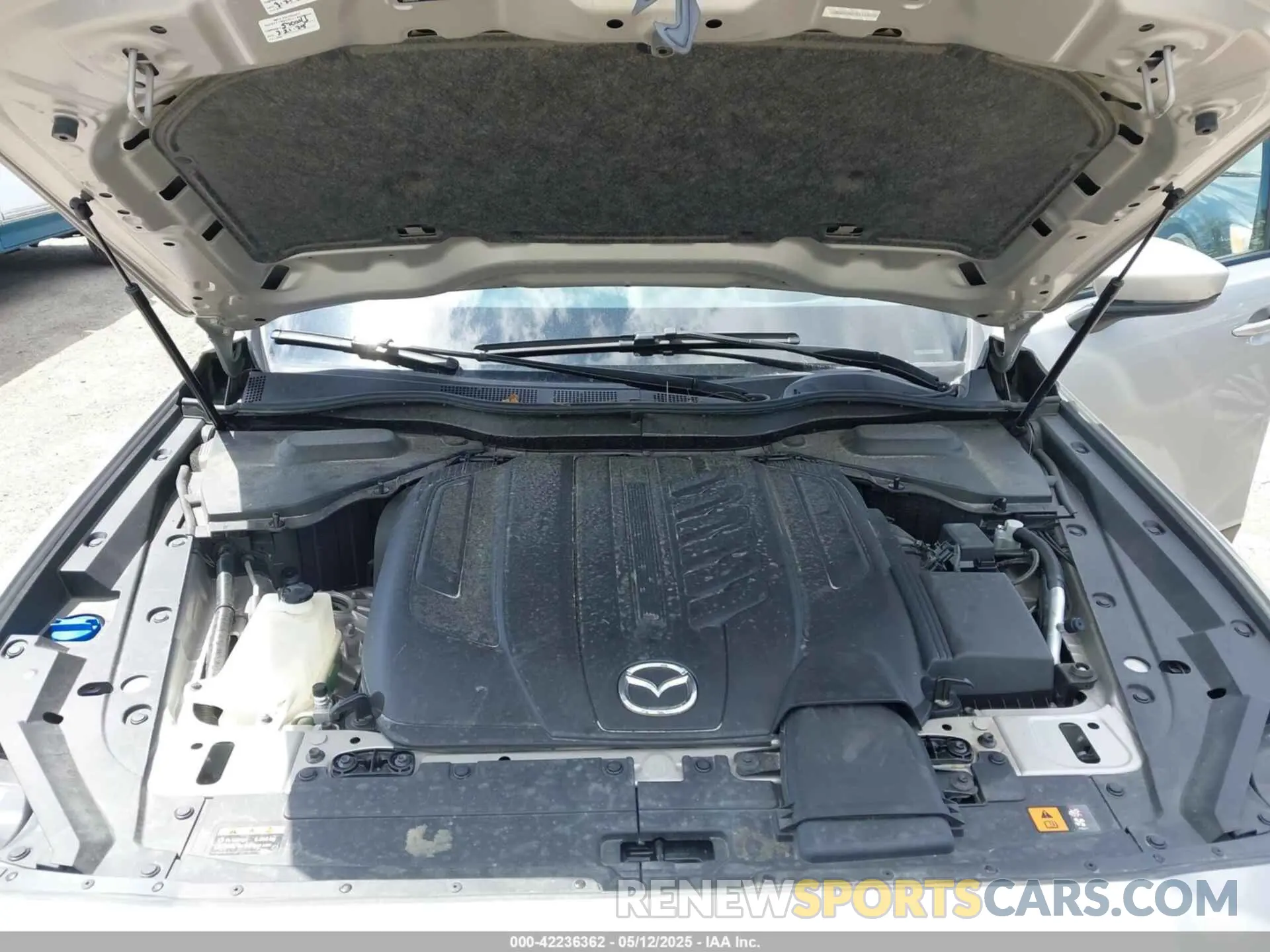 10 Фотография поврежденного автомобиля JM3KKCHD7R1117570 MAZDA CX-90 2024