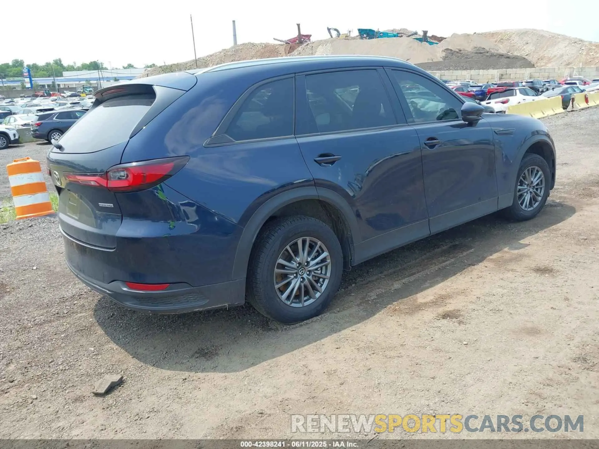 4 Photograph of a damaged car JM3KKCHDXR1148716 MAZDA CX-90 2024
