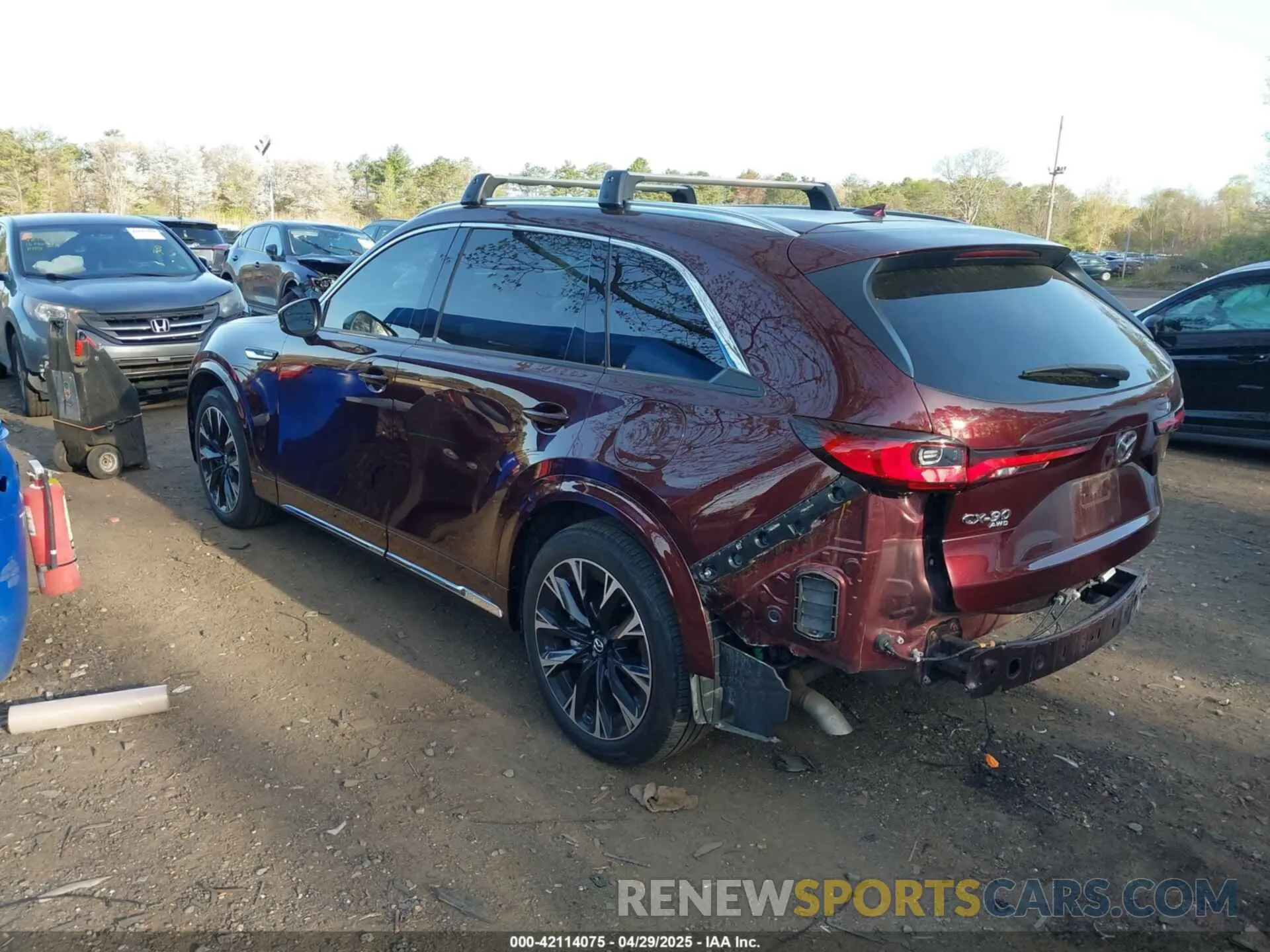 3 Фотография поврежденного автомобиля JM3KKDHC2R1101502 MAZDA CX-90 2024