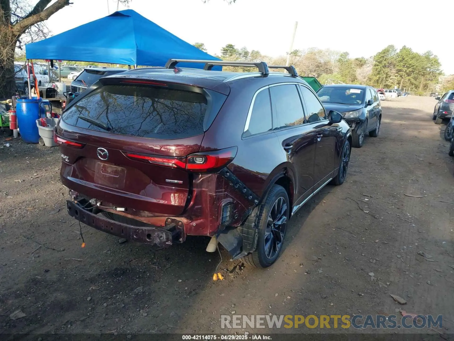 4 Фотография поврежденного автомобиля JM3KKDHC2R1101502 MAZDA CX-90 2024