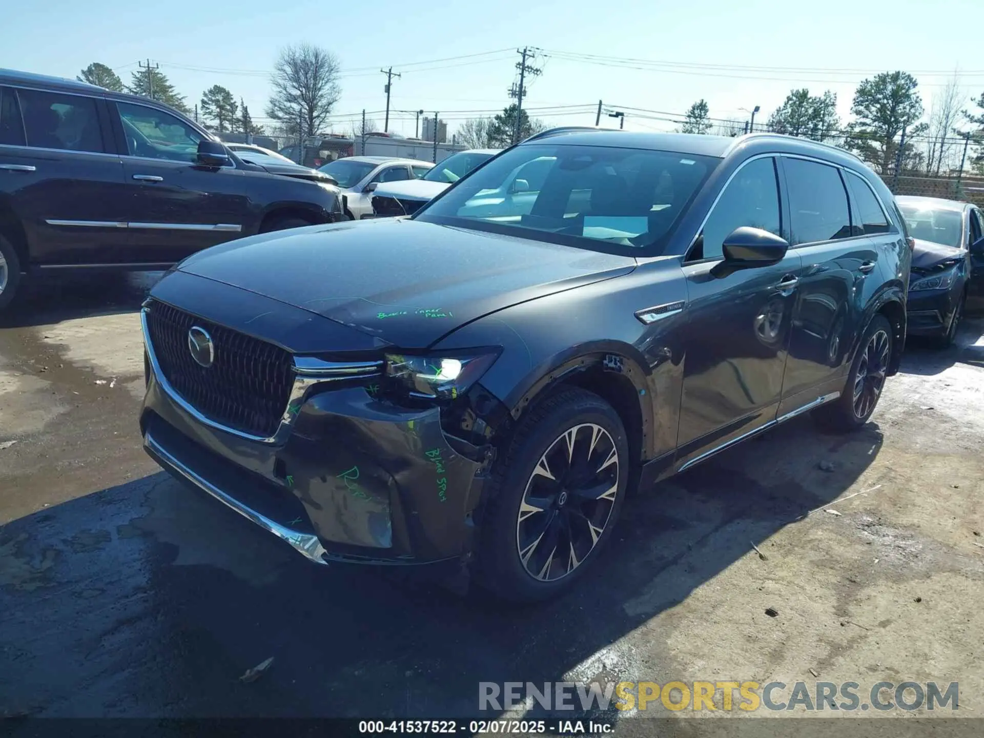 2 Фотография поврежденного автомобиля JM3KKDHC8R1112049 MAZDA CX-90 2024