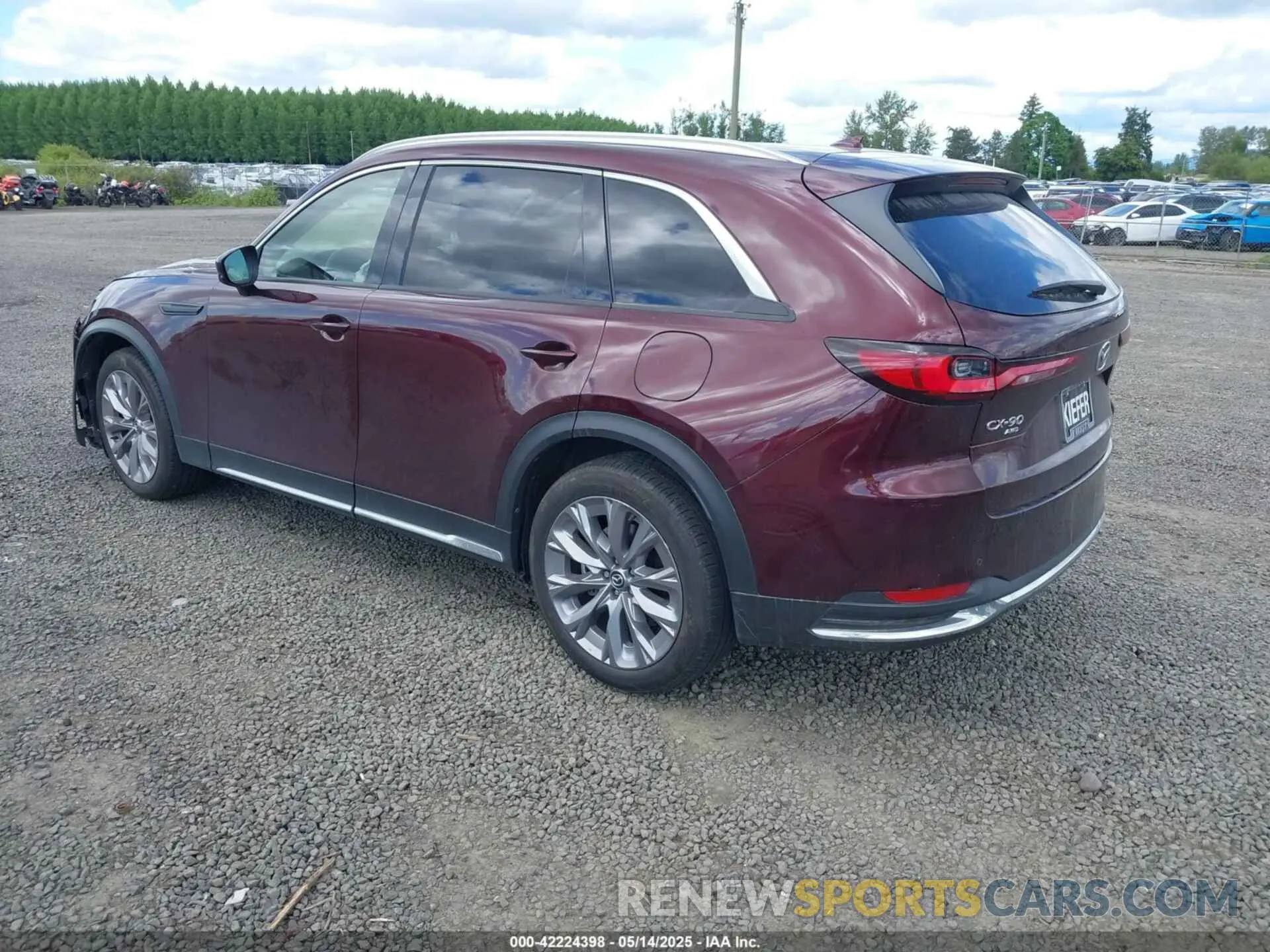 3 Photograph of a damaged car JM3KKDHD0R1108232 MAZDA CX-90 2024