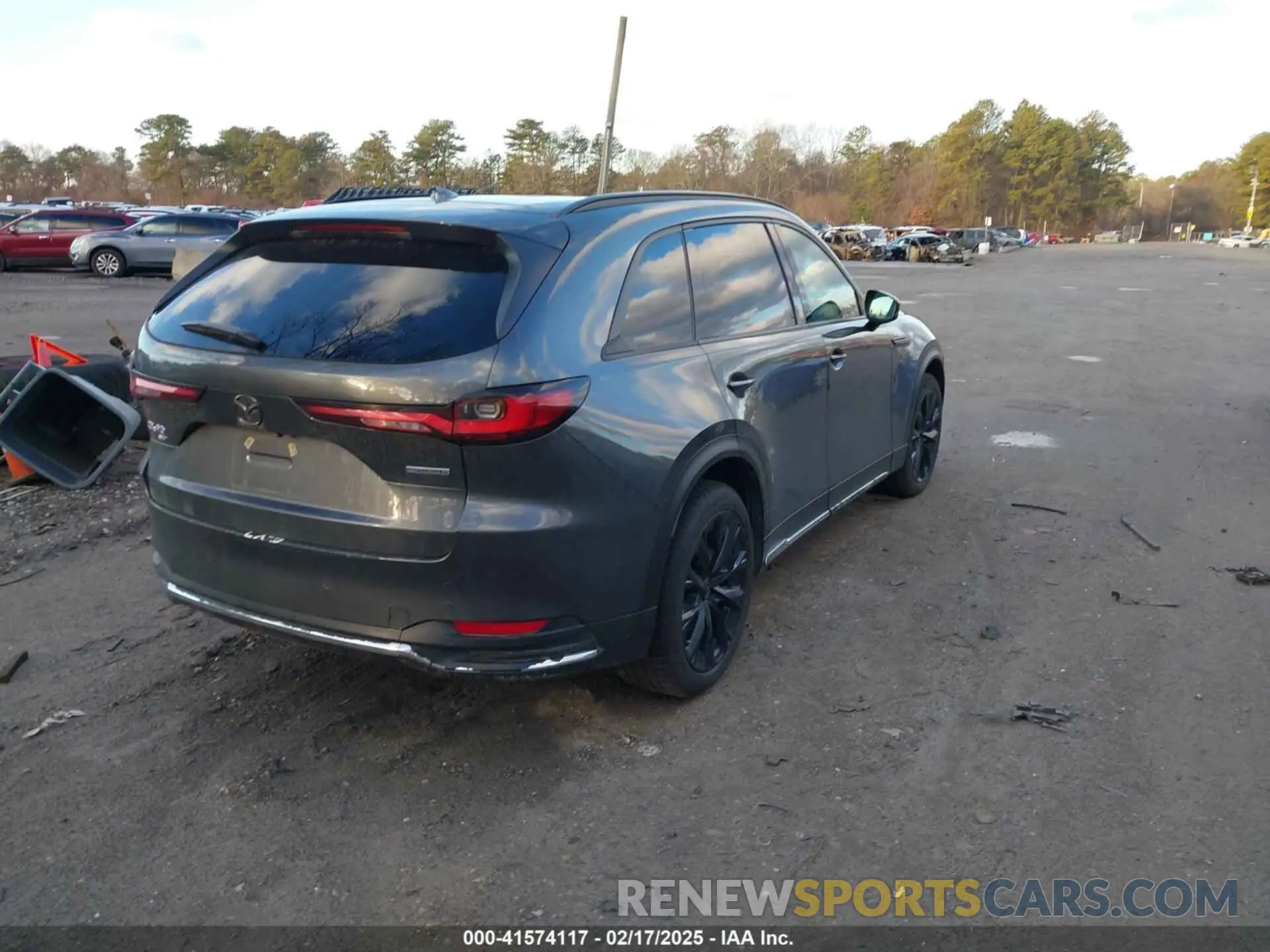 4 Фотография поврежденного автомобиля JM3KKDHD0R1137651 MAZDA CX-90 2024