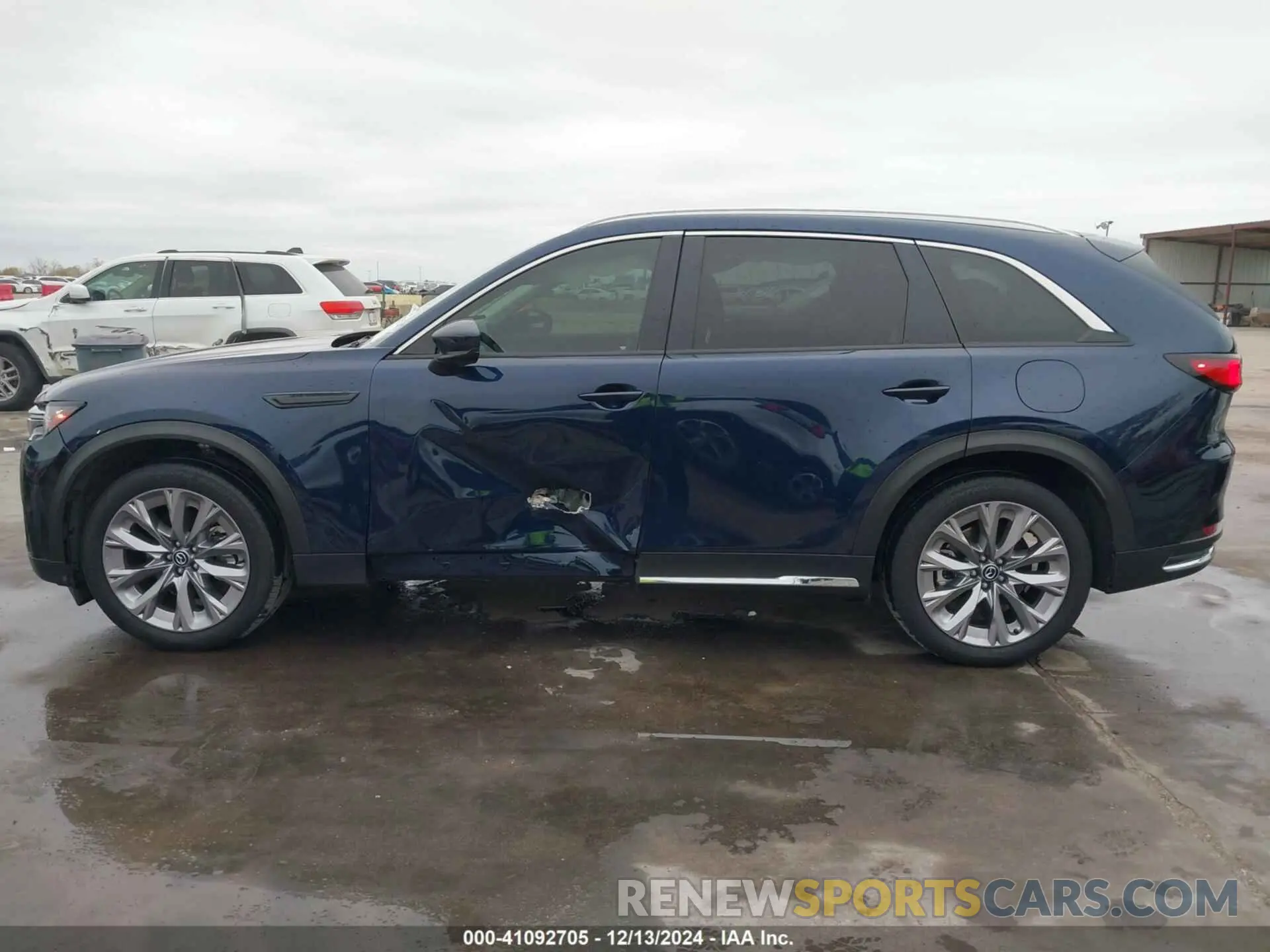 14 Фотография поврежденного автомобиля JM3KKDHD1R1125590 MAZDA CX-90 2024