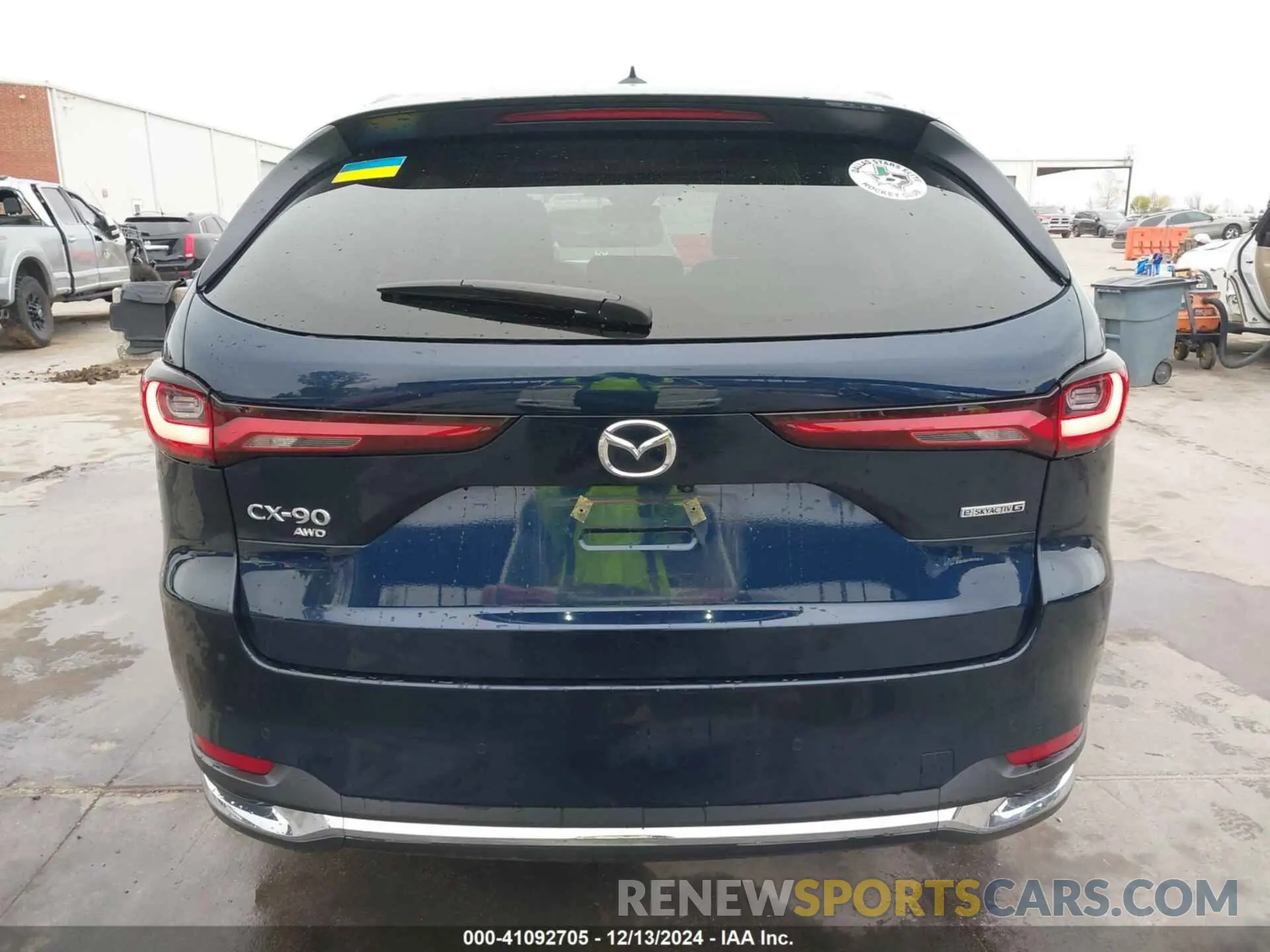 16 Фотография поврежденного автомобиля JM3KKDHD1R1125590 MAZDA CX-90 2024
