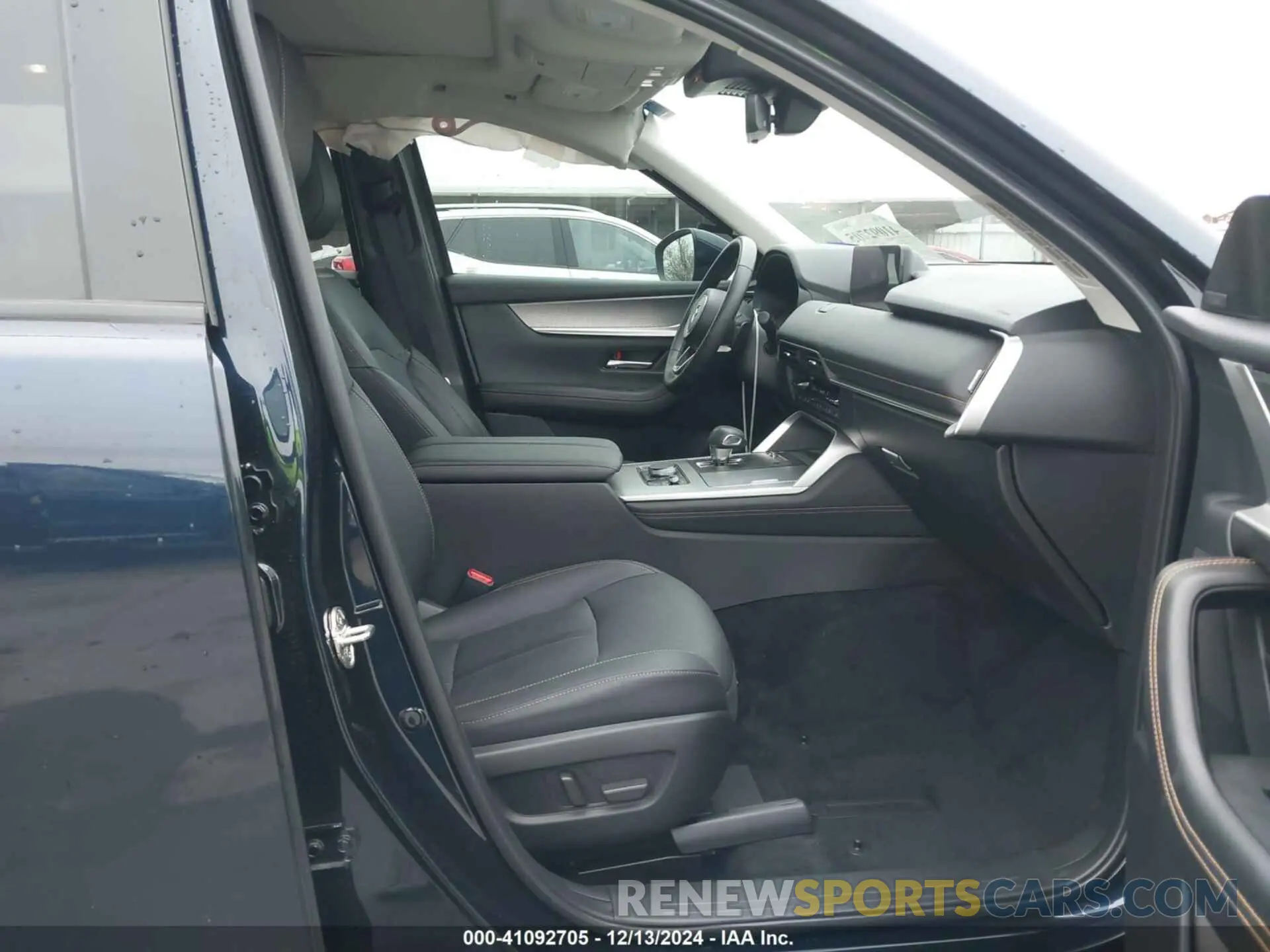 5 Фотография поврежденного автомобиля JM3KKDHD1R1125590 MAZDA CX-90 2024
