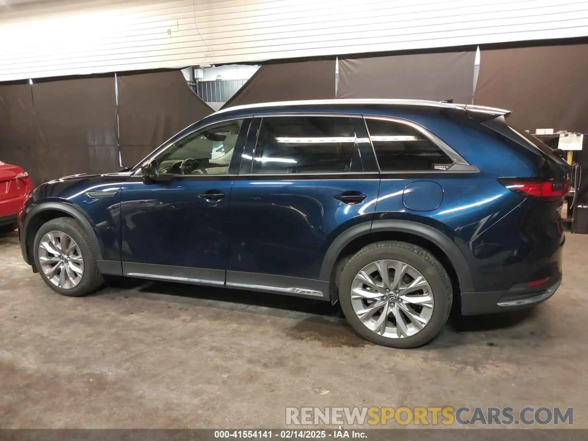 14 Фотография поврежденного автомобиля JM3KKDHD2R1127963 MAZDA CX-90 2024