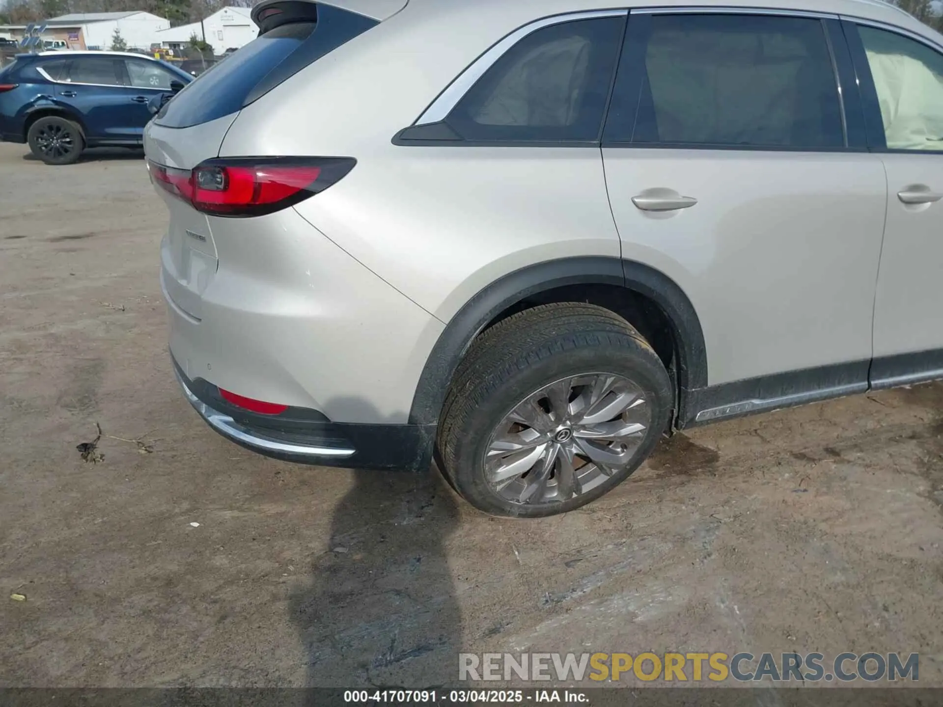 6 Фотография поврежденного автомобиля JM3KKDHD4R1163122 MAZDA CX-90 2024
