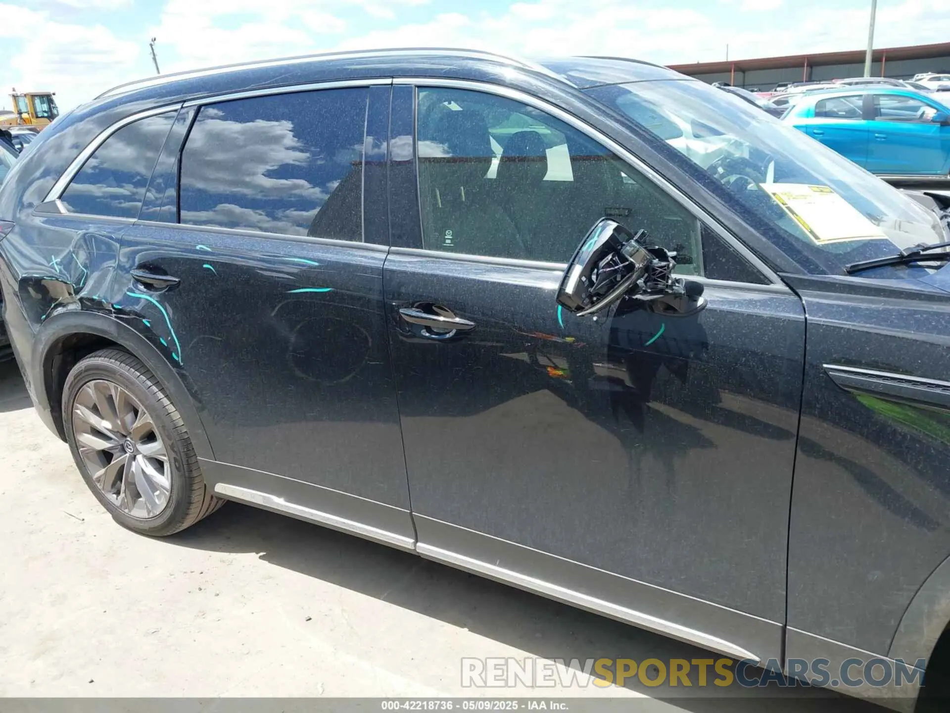 13 Фотография поврежденного автомобиля JM3KKDHD7R1121317 MAZDA CX-90 2024
