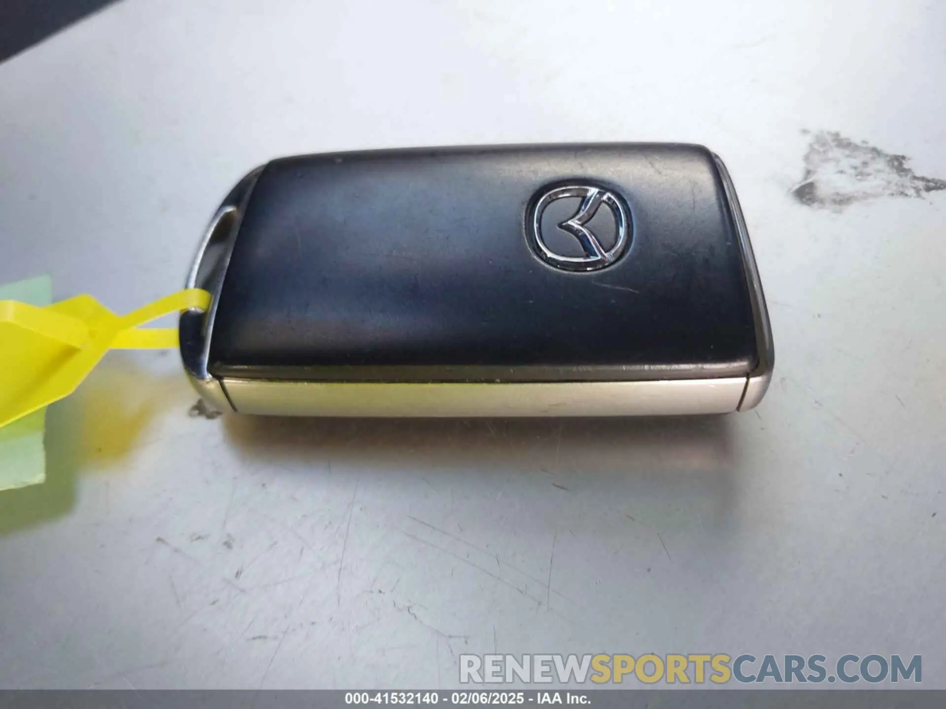 11 Фотография поврежденного автомобиля JM3KKDHD8R1145335 MAZDA CX-90 2024