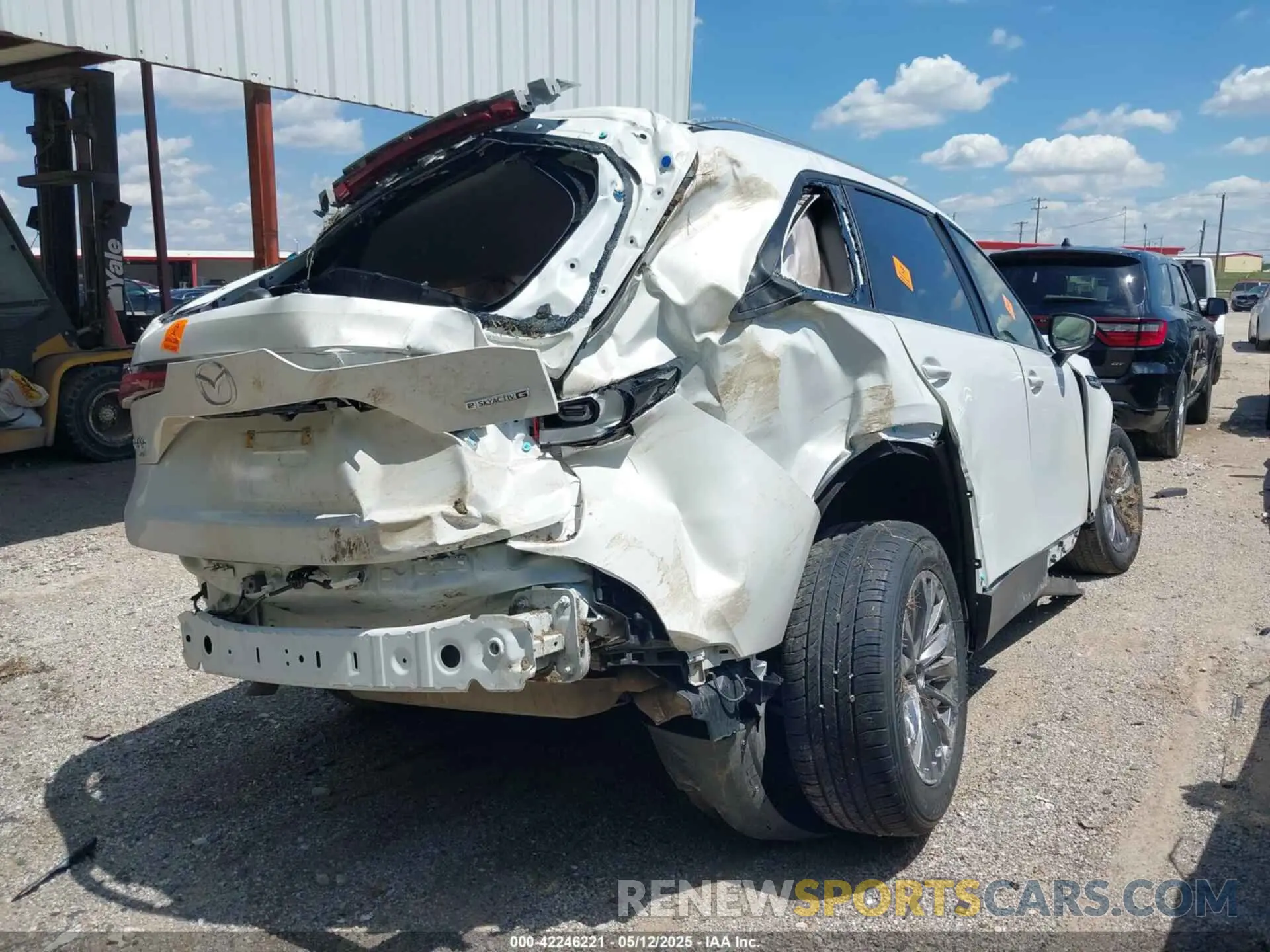 4 Фотография поврежденного автомобиля JM3KKAHD4S1195055 MAZDA CX-90 2025