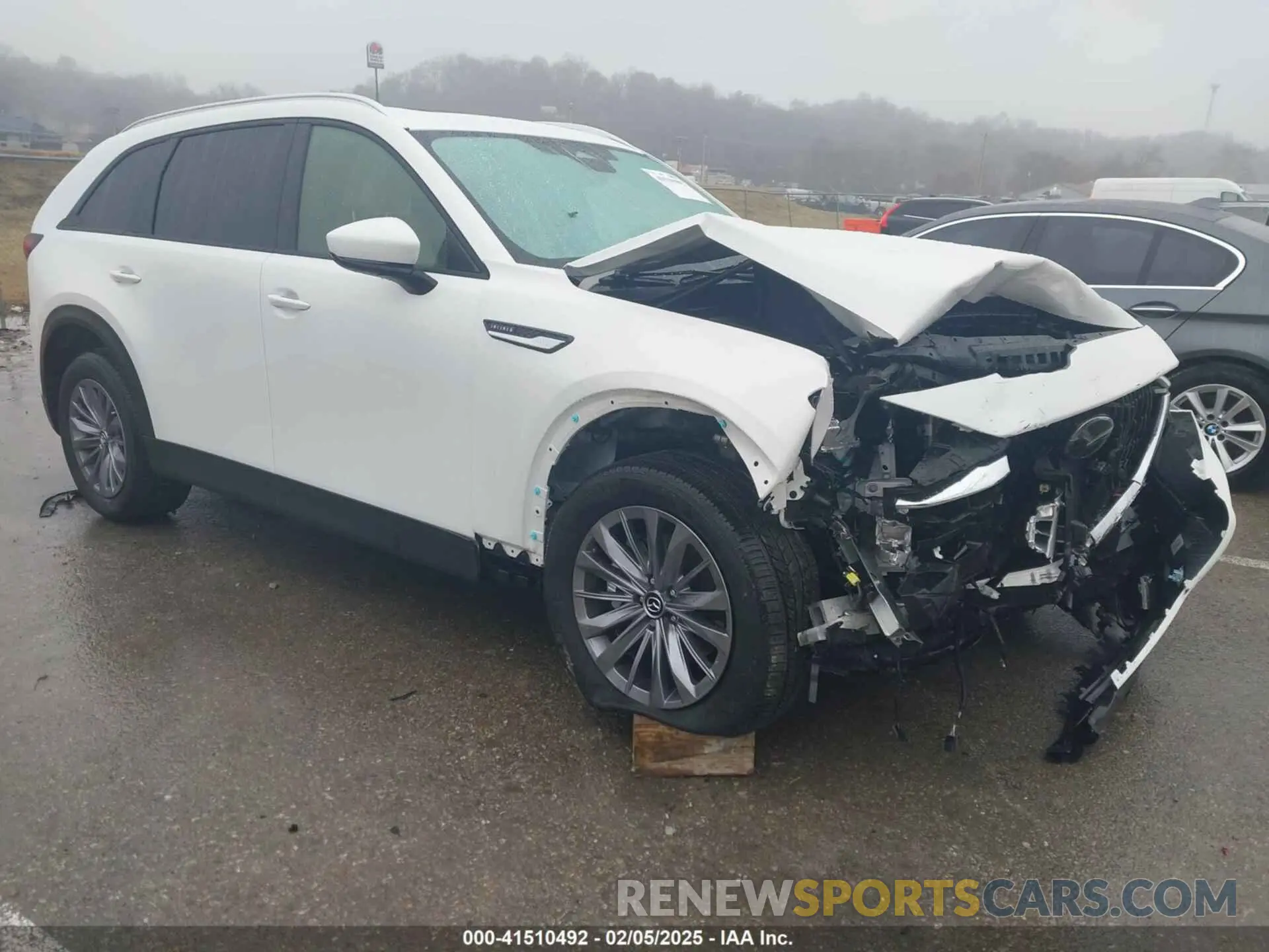 1 Фотография поврежденного автомобиля JM3KKBHD1S1191311 MAZDA CX-90 2025