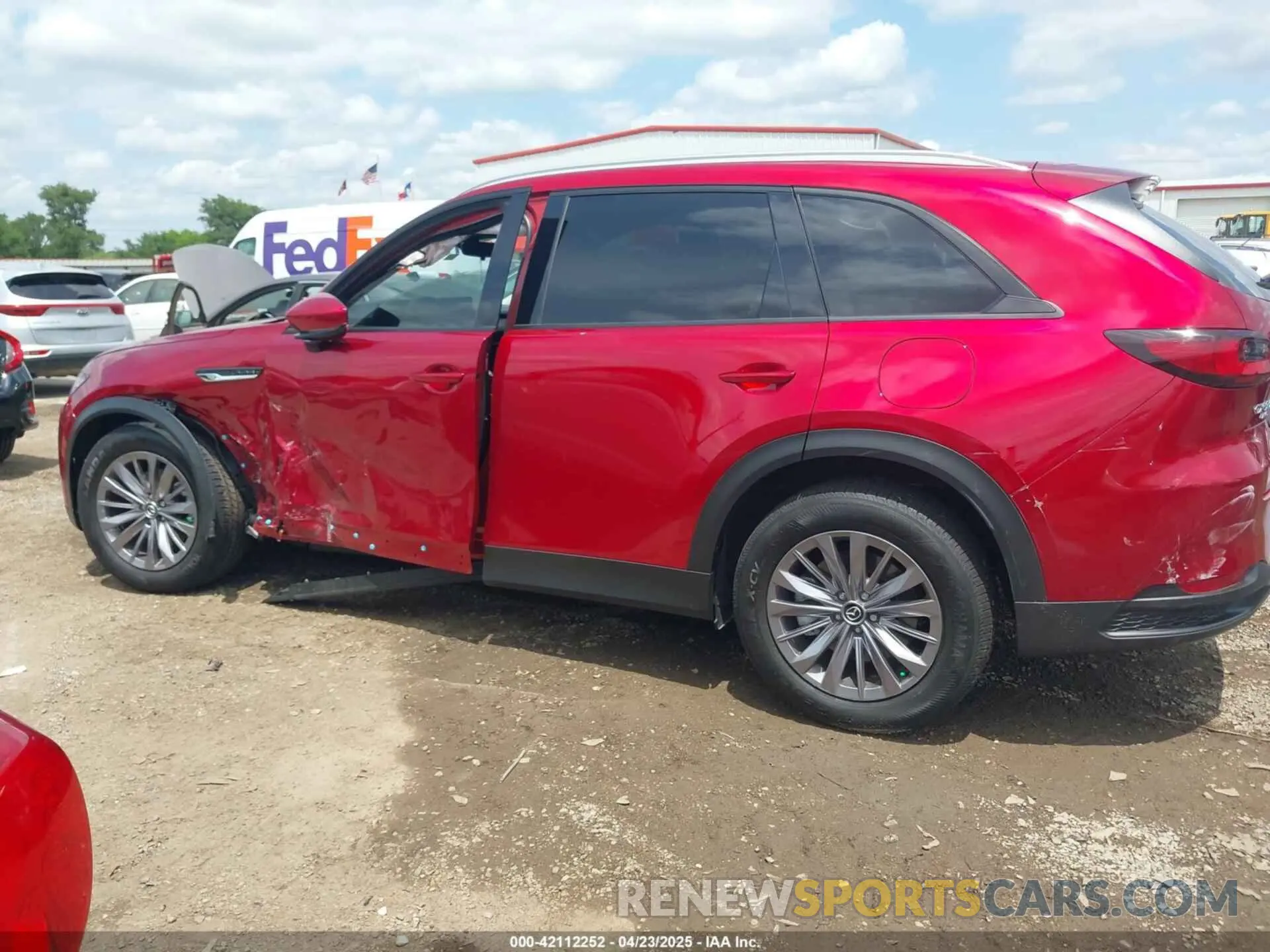 14 Фотография поврежденного автомобиля JM3KKBHD3S1211509 MAZDA CX-90 2025