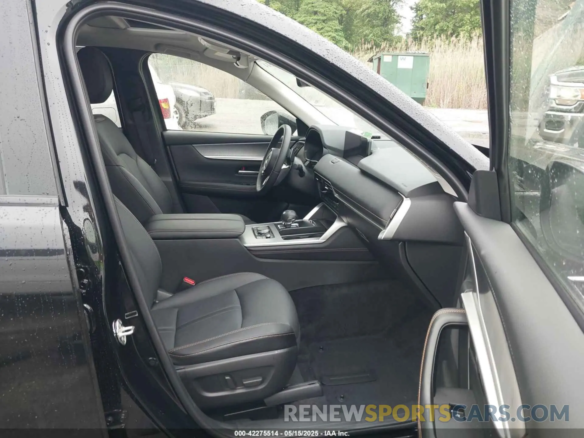 5 Photograph of a damaged car JM3KKBHD8S1215264 MAZDA CX-90 2025