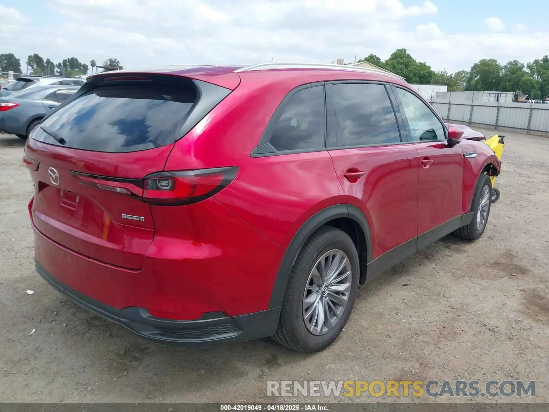 4 Photograph of a damaged car JM3KKBHD9S1208744 MAZDA CX-90 2025