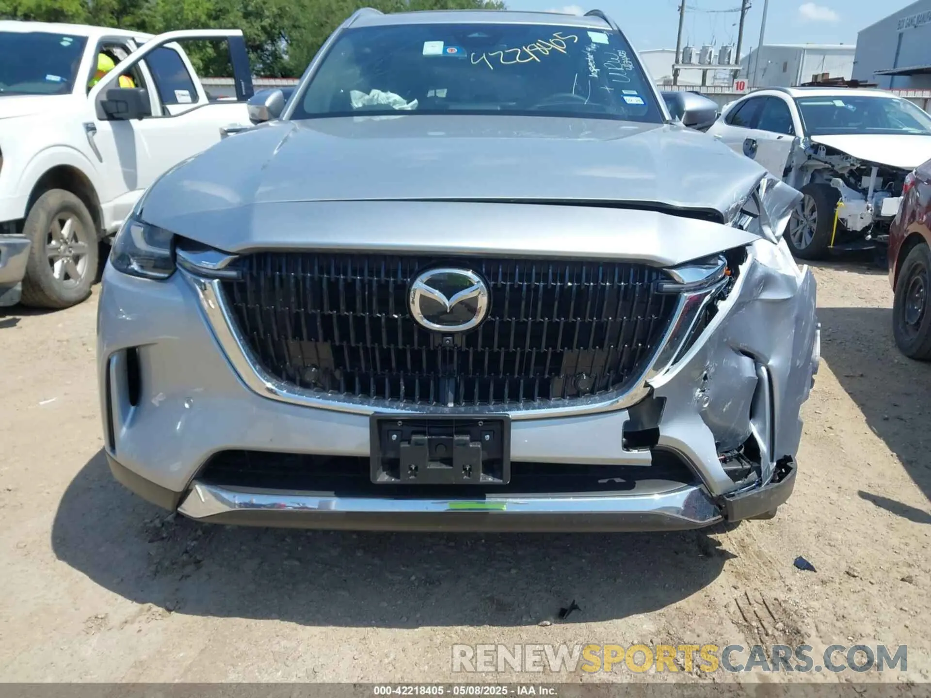 12 Фотография поврежденного автомобиля JM3KKEHD1S1228777 MAZDA CX-90 2025