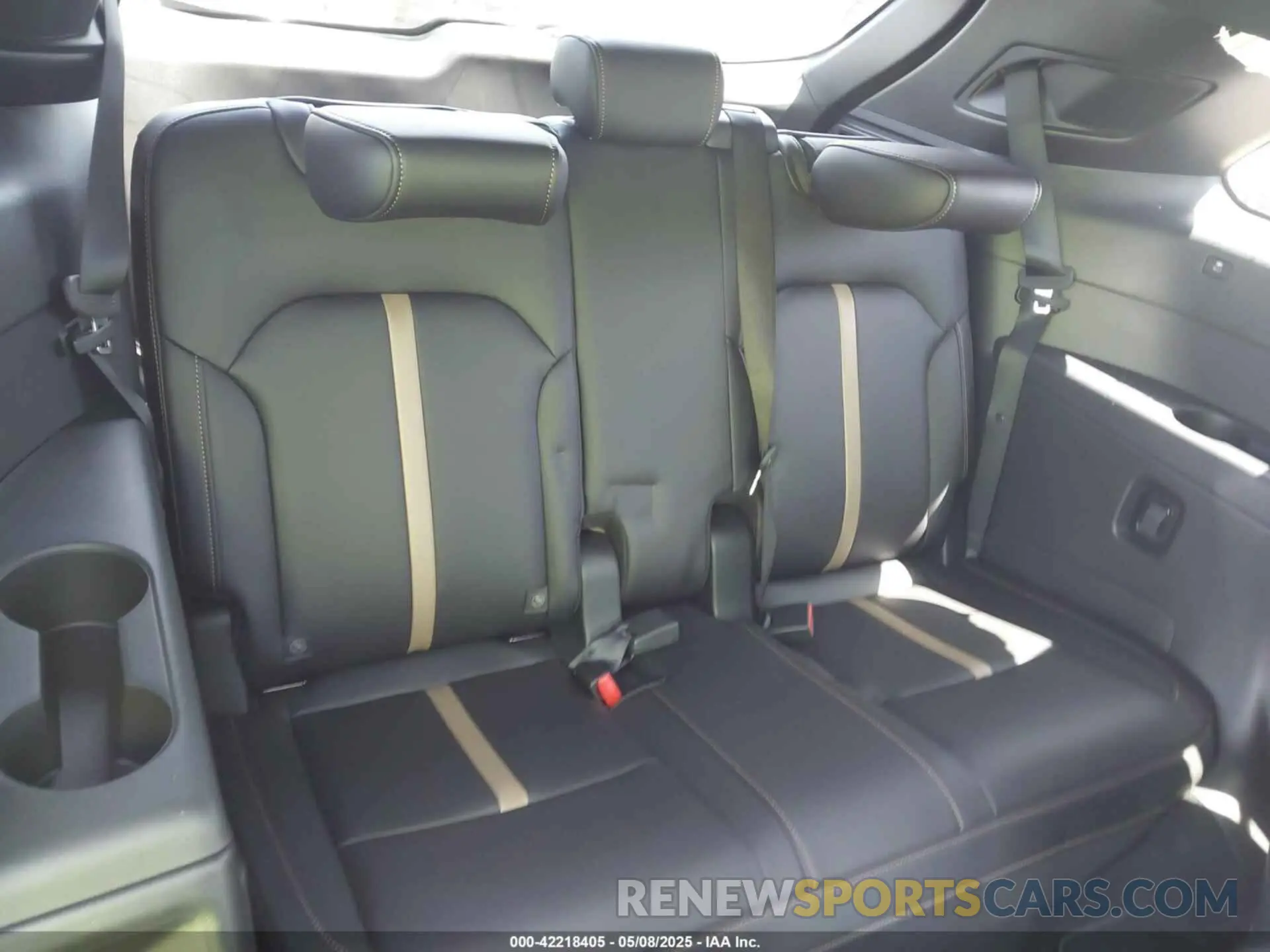 17 Фотография поврежденного автомобиля JM3KKEHD1S1228777 MAZDA CX-90 2025
