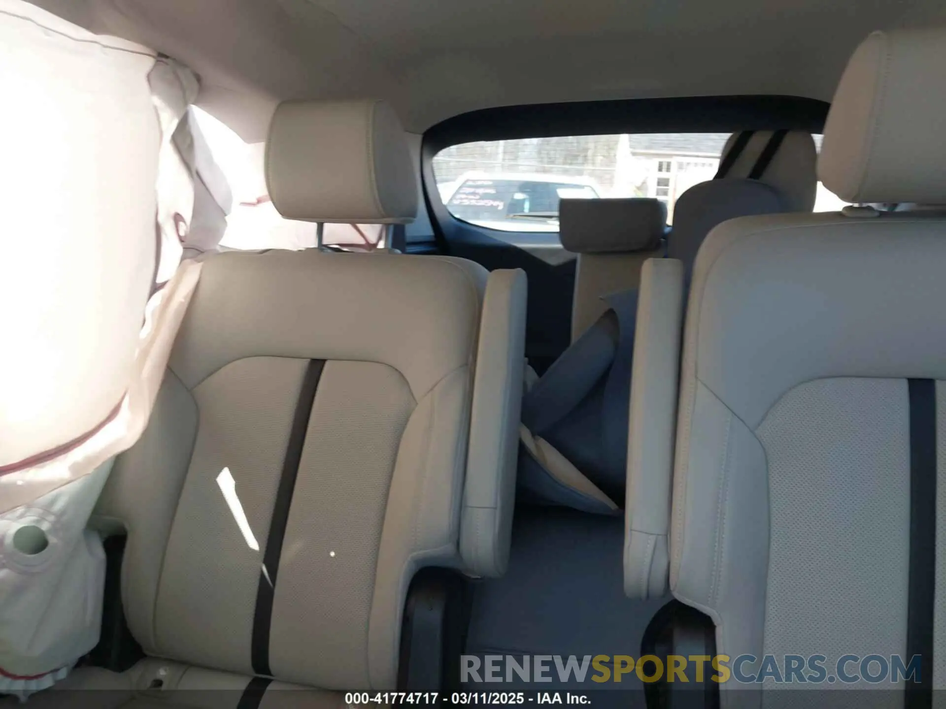 8 Фотография поврежденного автомобиля JM3KKBHA8R1180077 MAZDA CX-90 PHEV 2024