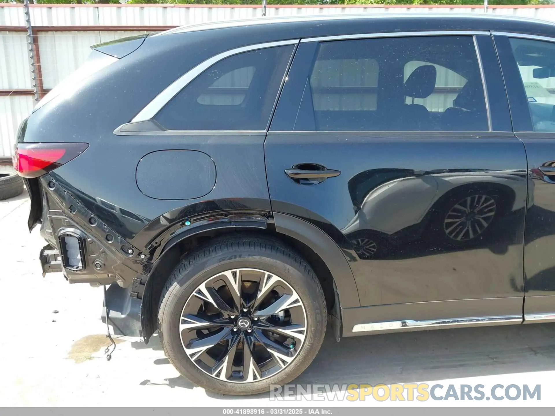 20 Фотография поврежденного автомобиля JM3KKEHA5R1155705 MAZDA CX-90 PHEV 2024