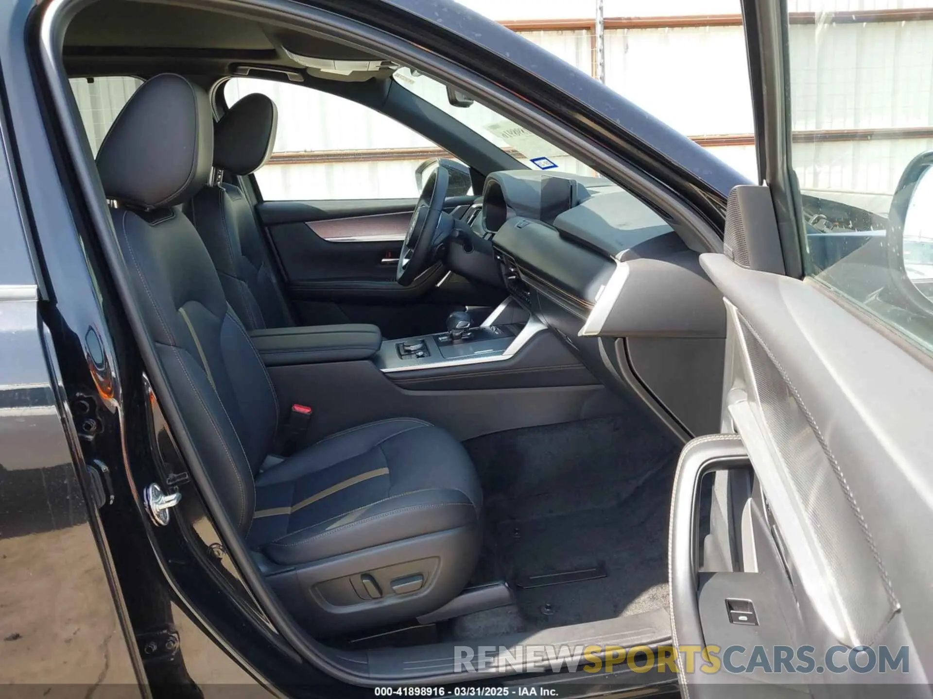 5 Фотография поврежденного автомобиля JM3KKEHA5R1155705 MAZDA CX-90 PHEV 2024