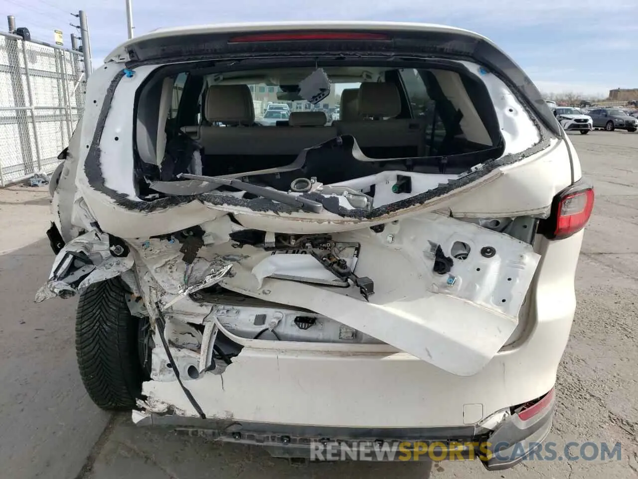 6 Photograph of a damaged car JM3KKBHA4R1135850 MAZDA CX-90 PREF 2024