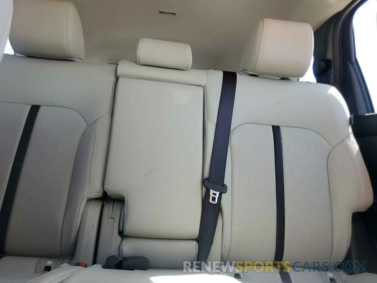 10 Photograph of a damaged car JM3KKBHD3R1168249 MAZDA CX-90 PREF 2024