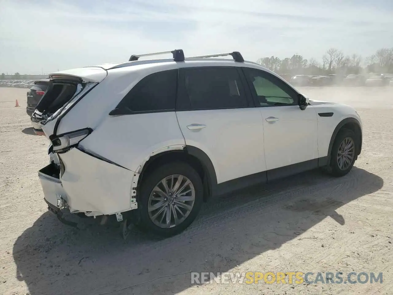 3 Фотография поврежденного автомобиля JM3KKBHDXR1172699 MAZDA CX-90 PREF 2024