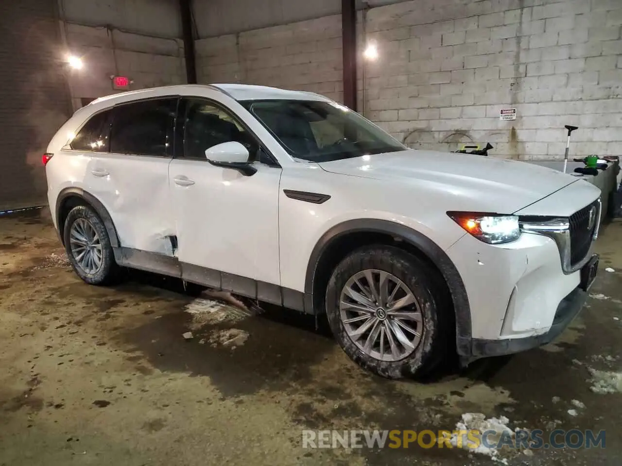 4 Photograph of a damaged car JM3KKCHD6R1128219 MAZDA CX-90 PREF 2024