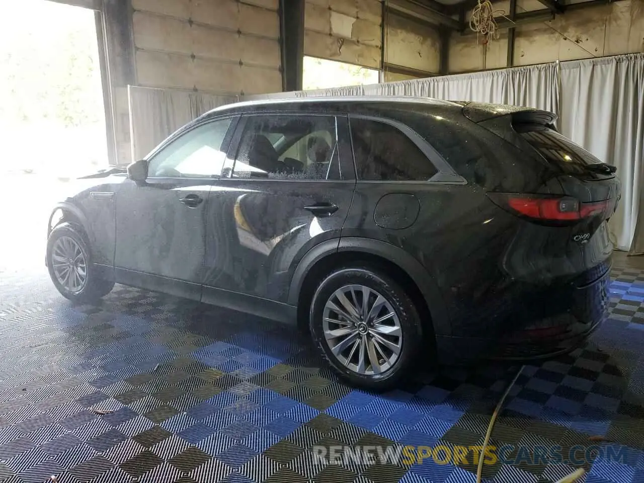 2 Фотография поврежденного автомобиля JM3KKCHD8R1134443 MAZDA CX-90 PREF 2024