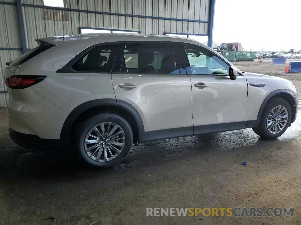 3 Фотография поврежденного автомобиля JM3KKCHDXR1123637 MAZDA CX-90 PREF 2024