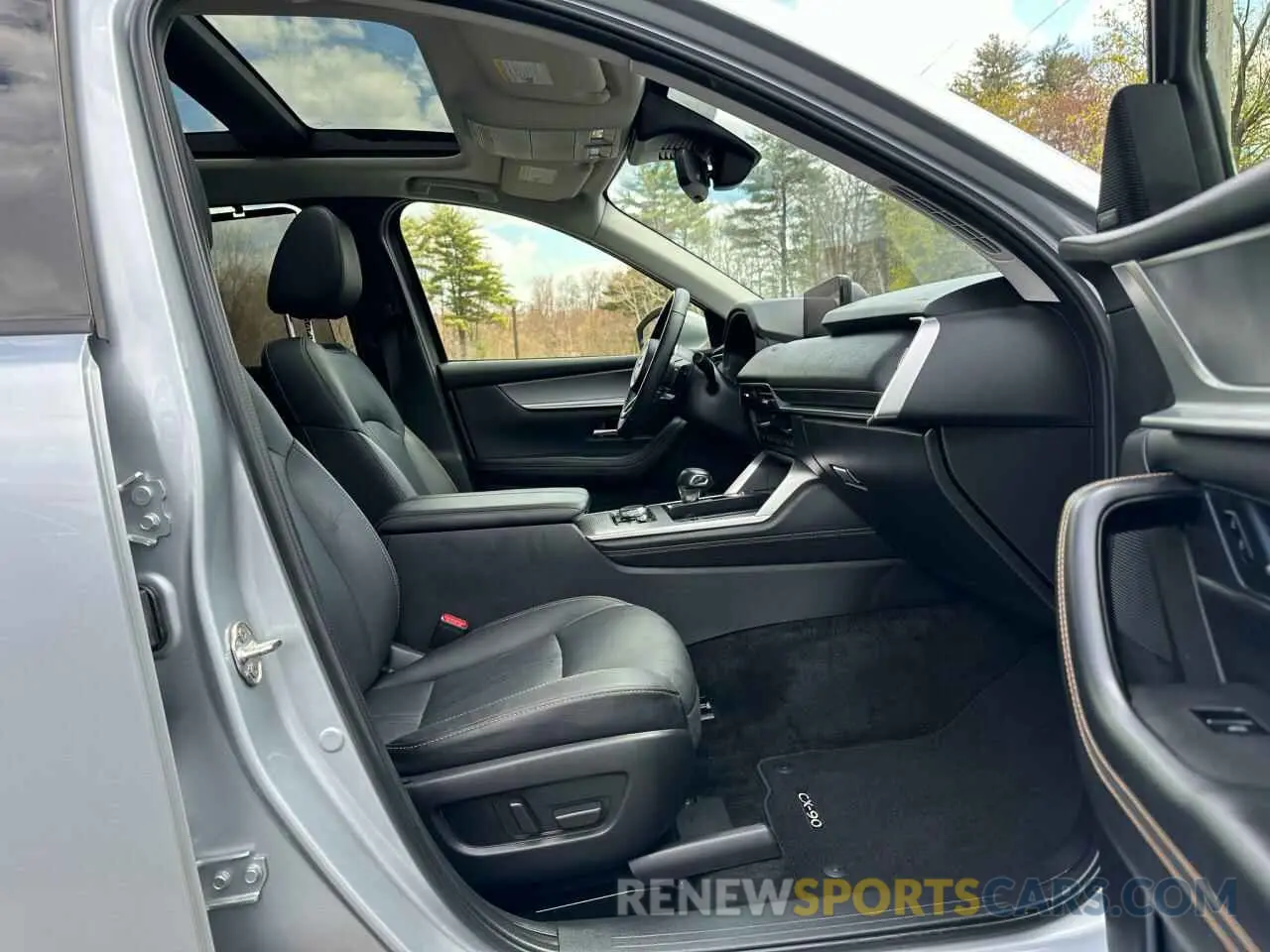 8 Фотография поврежденного автомобиля JM3KKDHD0R1162534 MAZDA CX-90 PREM 2024