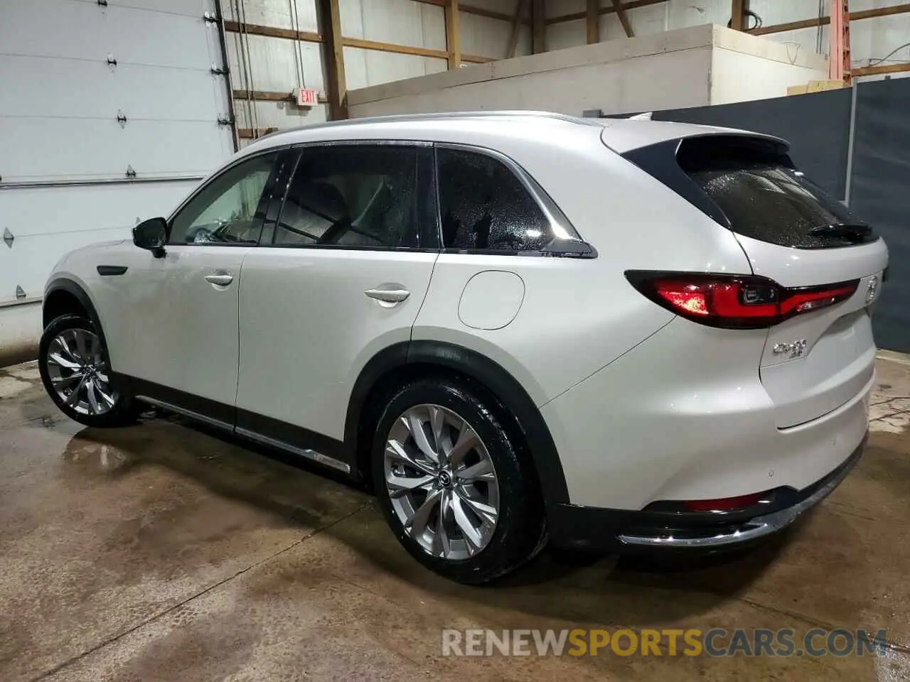 2 Фотография поврежденного автомобиля JM3KKDHD1R1168066 MAZDA CX-90 PREM 2024