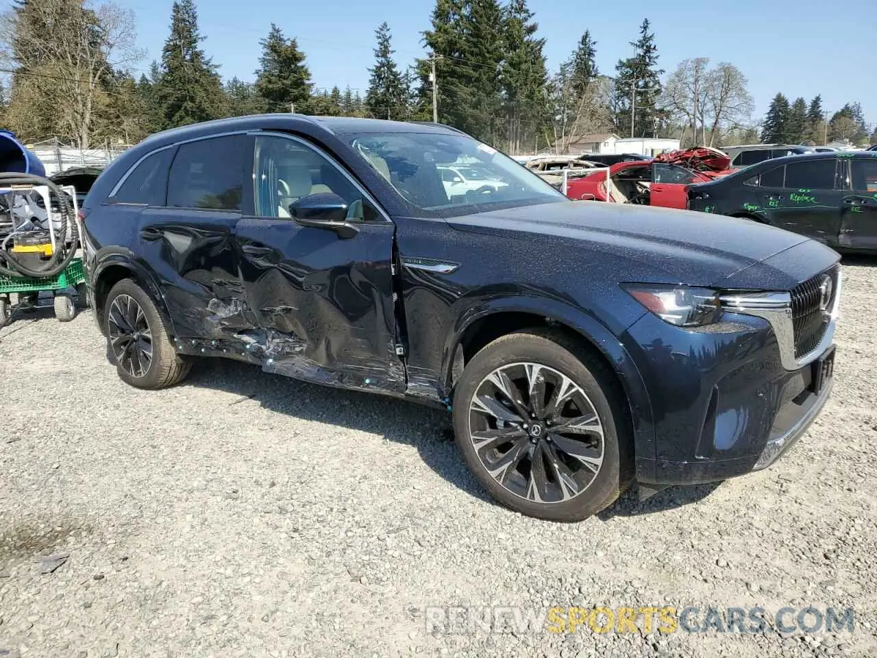 4 Фотография поврежденного автомобиля JM3KKEHC1R1187147 MAZDA CX-90 PREM 2024