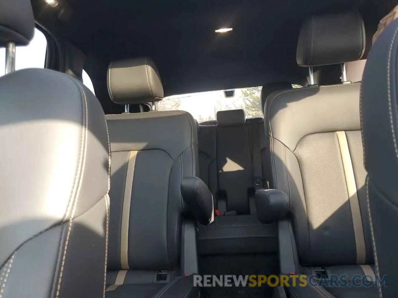 10 Фотография поврежденного автомобиля JM3KKEHD7R1175478 MAZDA CX-90 PREM 2024
