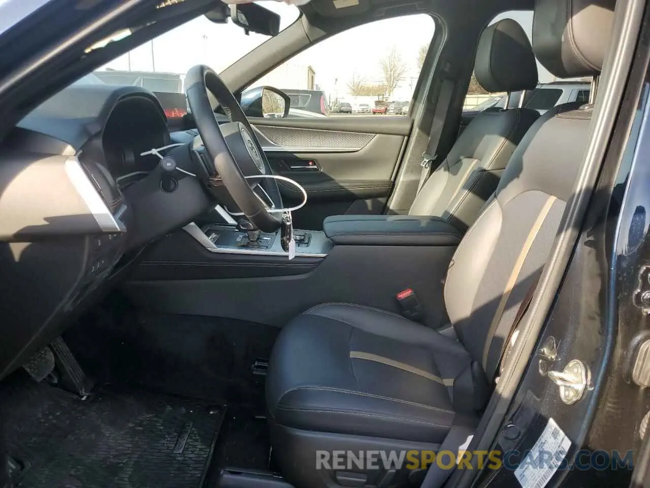 7 Фотография поврежденного автомобиля JM3KKEHD7R1175478 MAZDA CX-90 PREM 2024