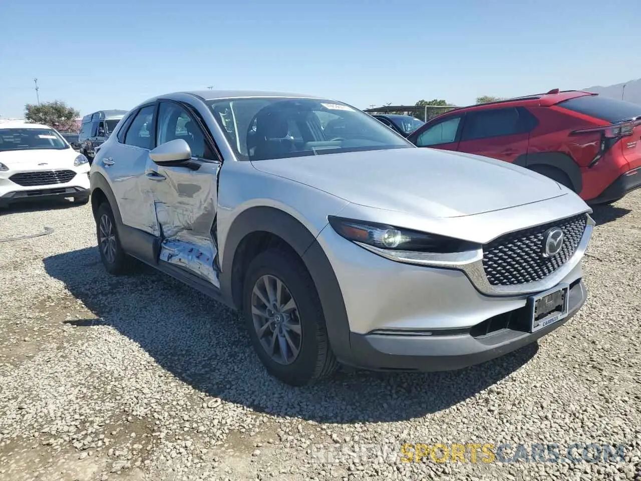 4 Фотография поврежденного автомобиля 3MVDMABL8LM135925 MAZDA CX30 2020