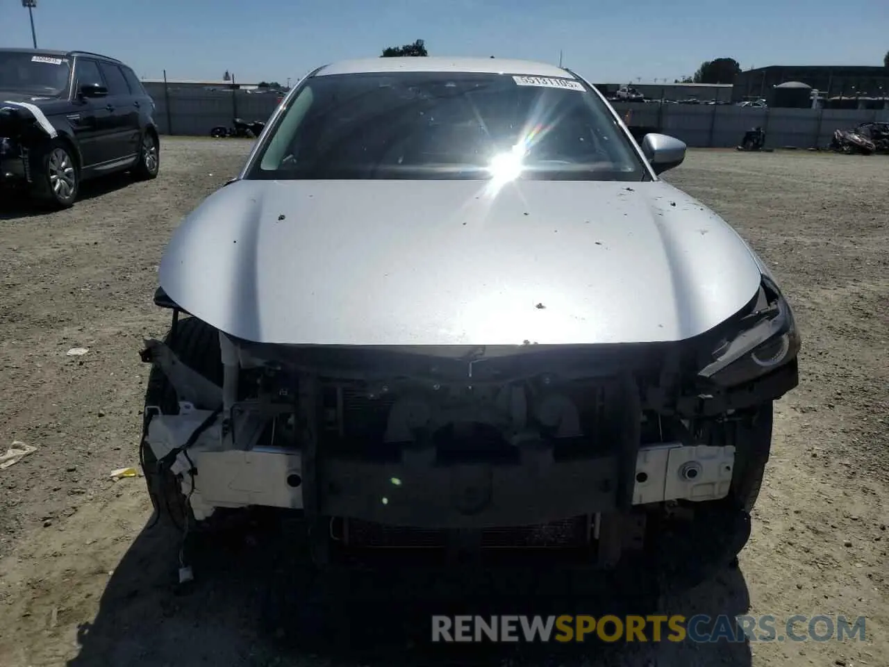 5 Photograph of a damaged car 3MVDMACL5LM136111 MAZDA CX30 2020