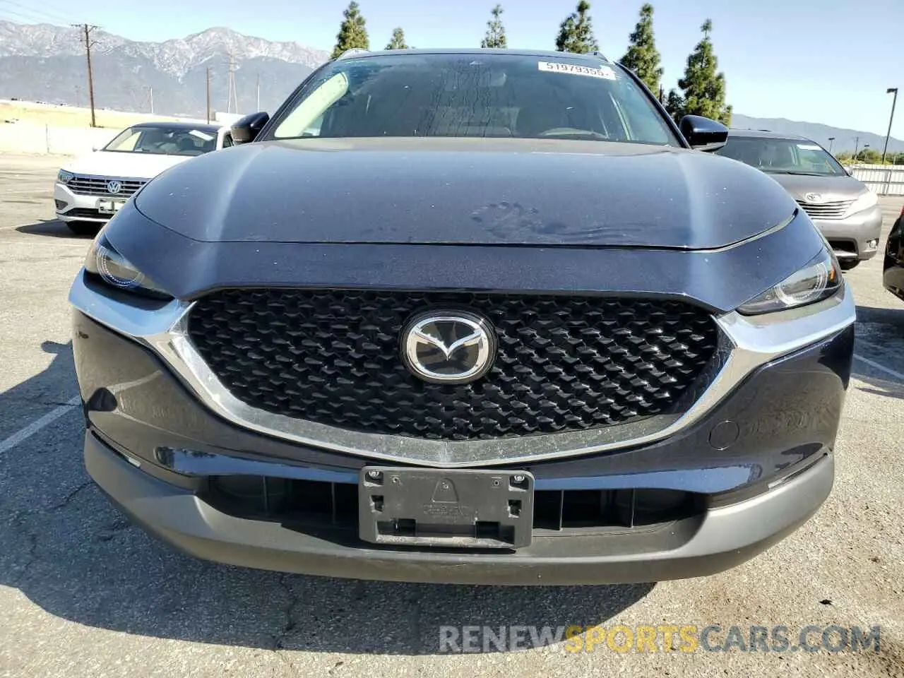 5 Photograph of a damaged car 3MVDMAEM2LM134841 MAZDA CX30 2020