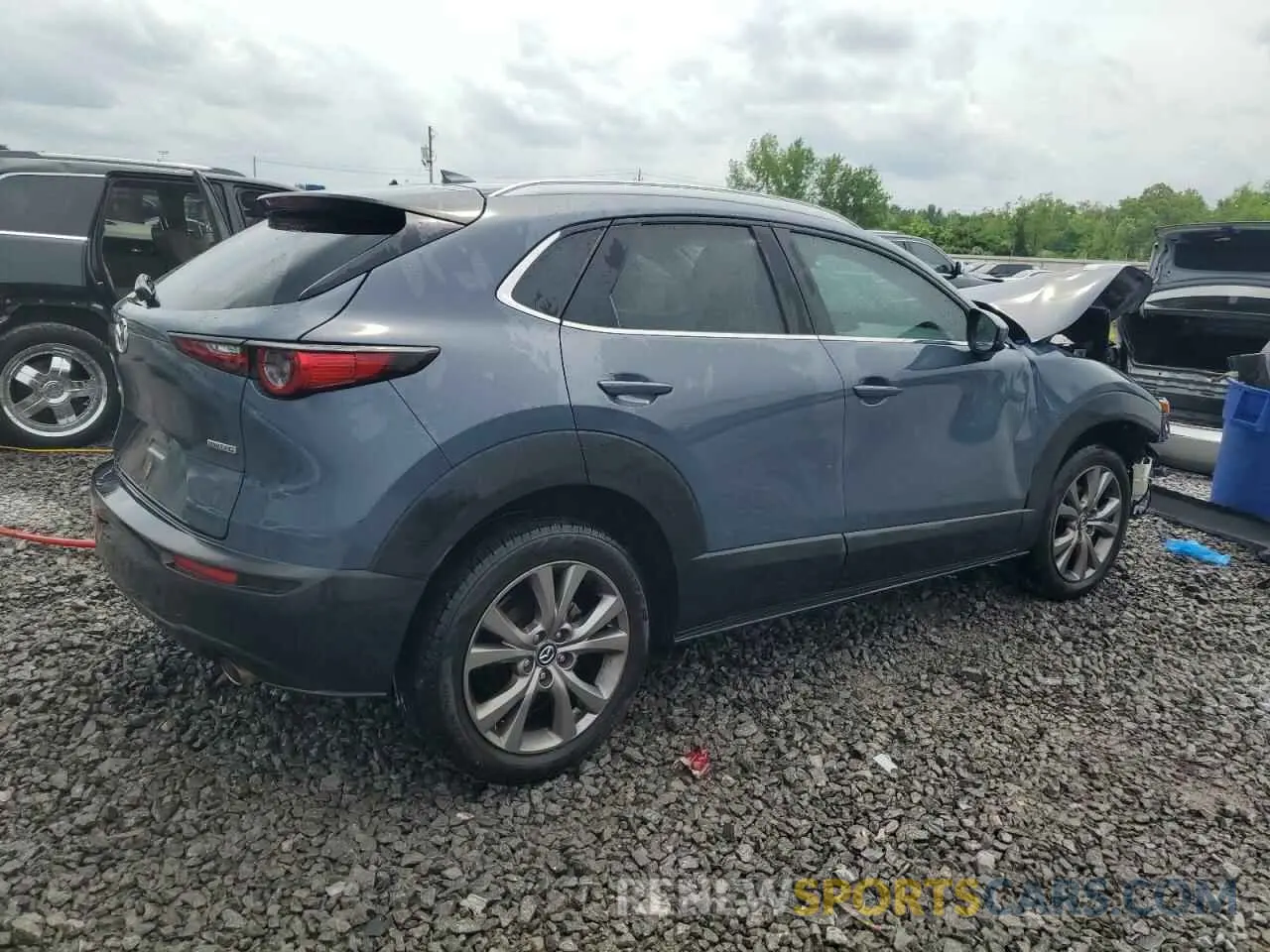 3 Фотография поврежденного автомобиля 3MVDMAEMXLM111629 MAZDA CX30 2020