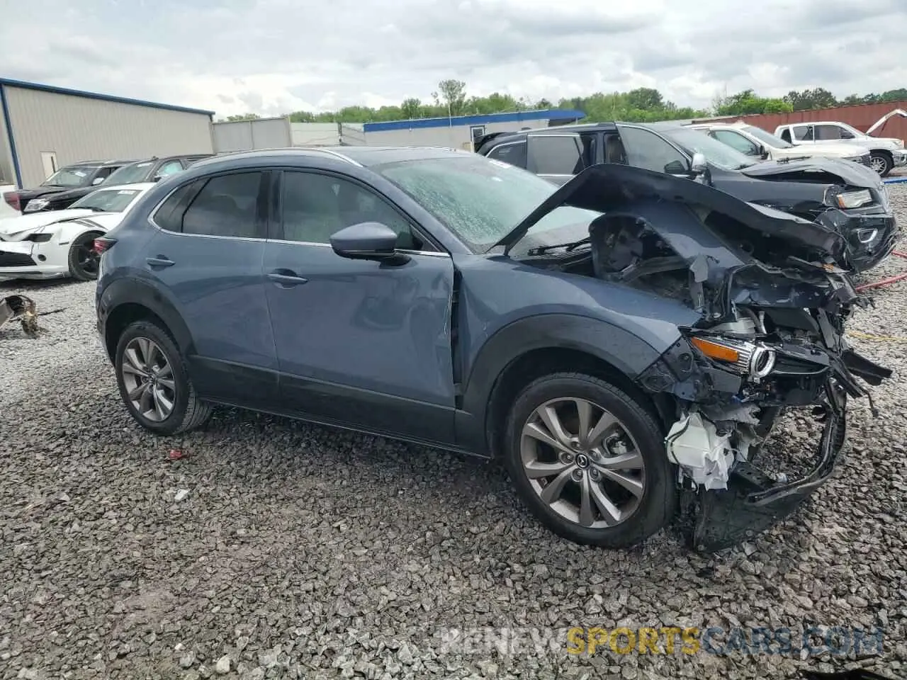 4 Фотография поврежденного автомобиля 3MVDMAEMXLM111629 MAZDA CX30 2020