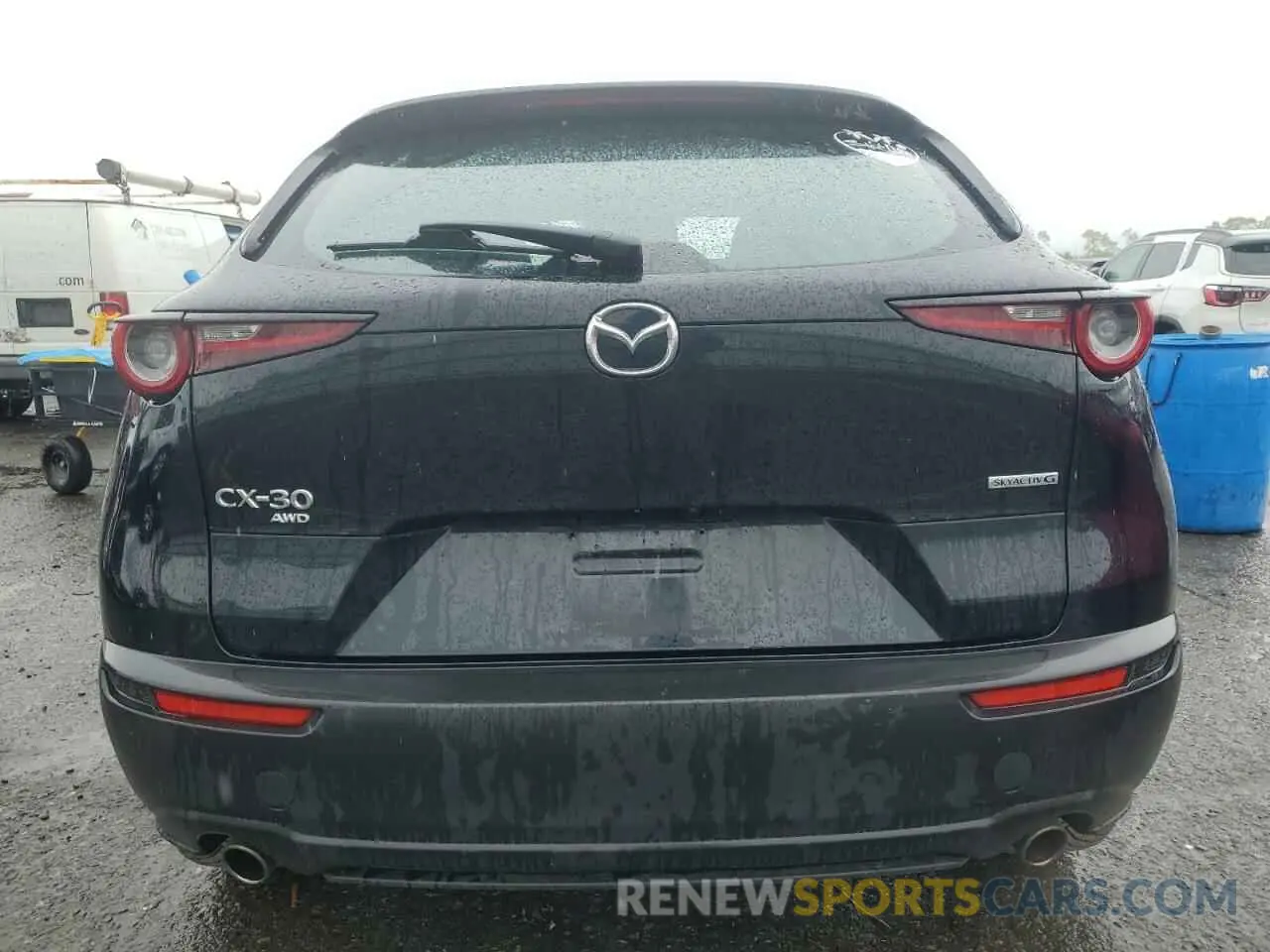6 Photograph of a damaged car 3MVDMBBL9LM126723 MAZDA CX30 2020
