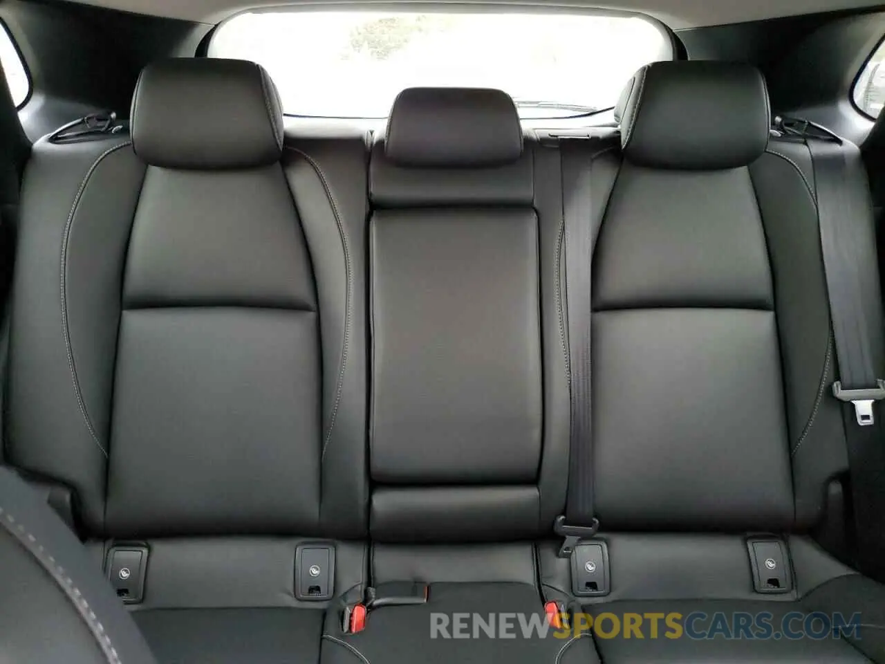 10 Фотография поврежденного автомобиля 3MVDMBCL2LM119689 MAZDA CX30 2020