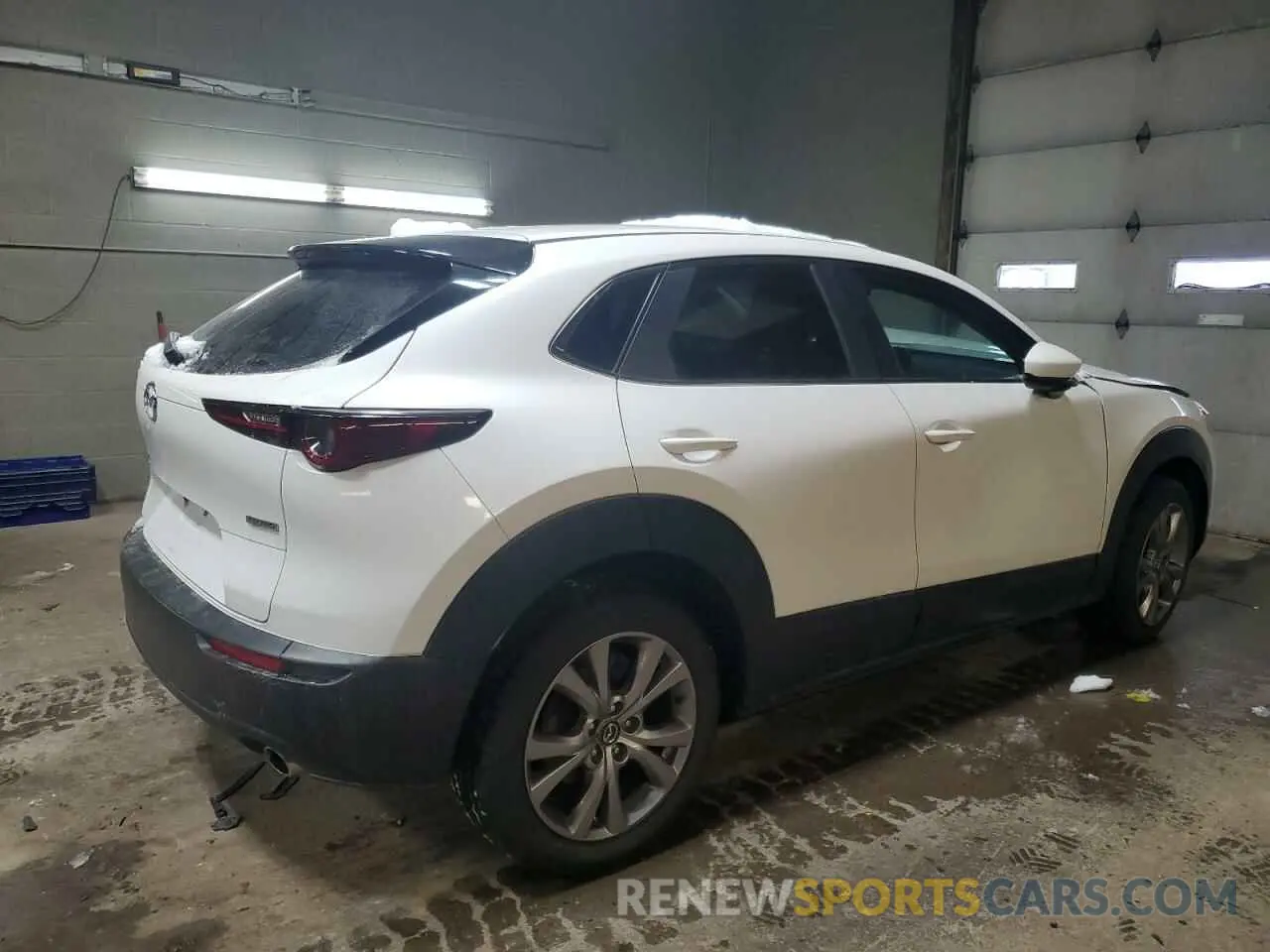 3 Фотография поврежденного автомобиля 3MVDMBCLXLM117415 MAZDA CX30 2020