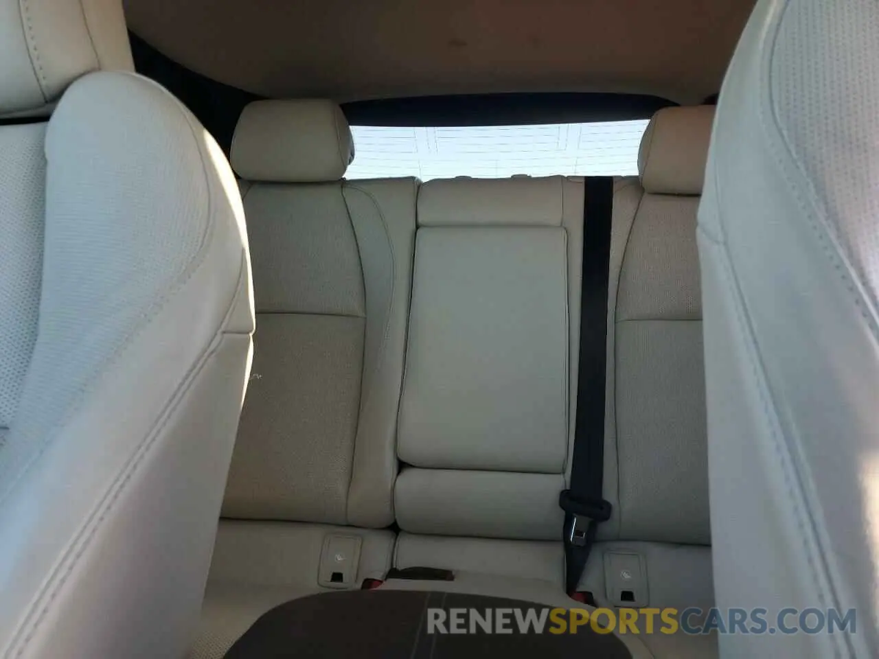 10 Фотография поврежденного автомобиля 3MVDMBEM3LM126527 MAZDA CX30 2020
