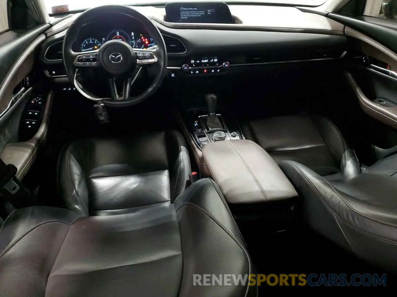 8 Фотография поврежденного автомобиля 3MVDMBEM4LM127105 MAZDA CX30 2020